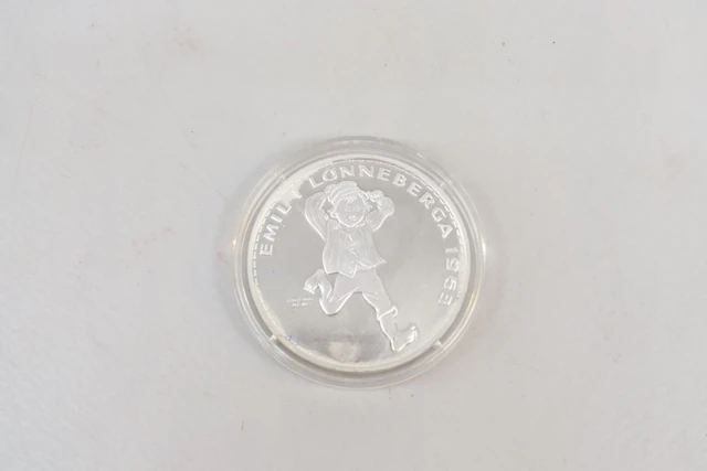 Minnesmedalj, silver, Astrid Lindgren, Emil i Lönneberga, vikt 26.8 gram