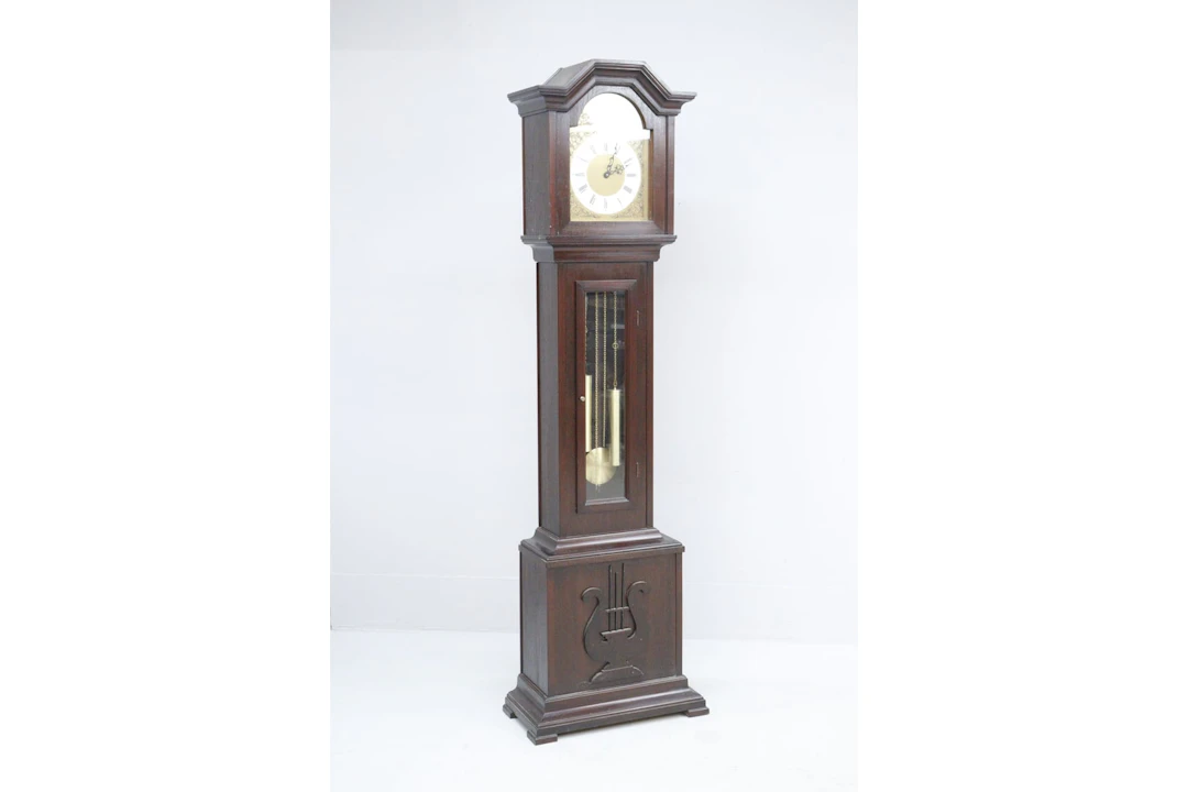 Golvur, Tempus Fugit