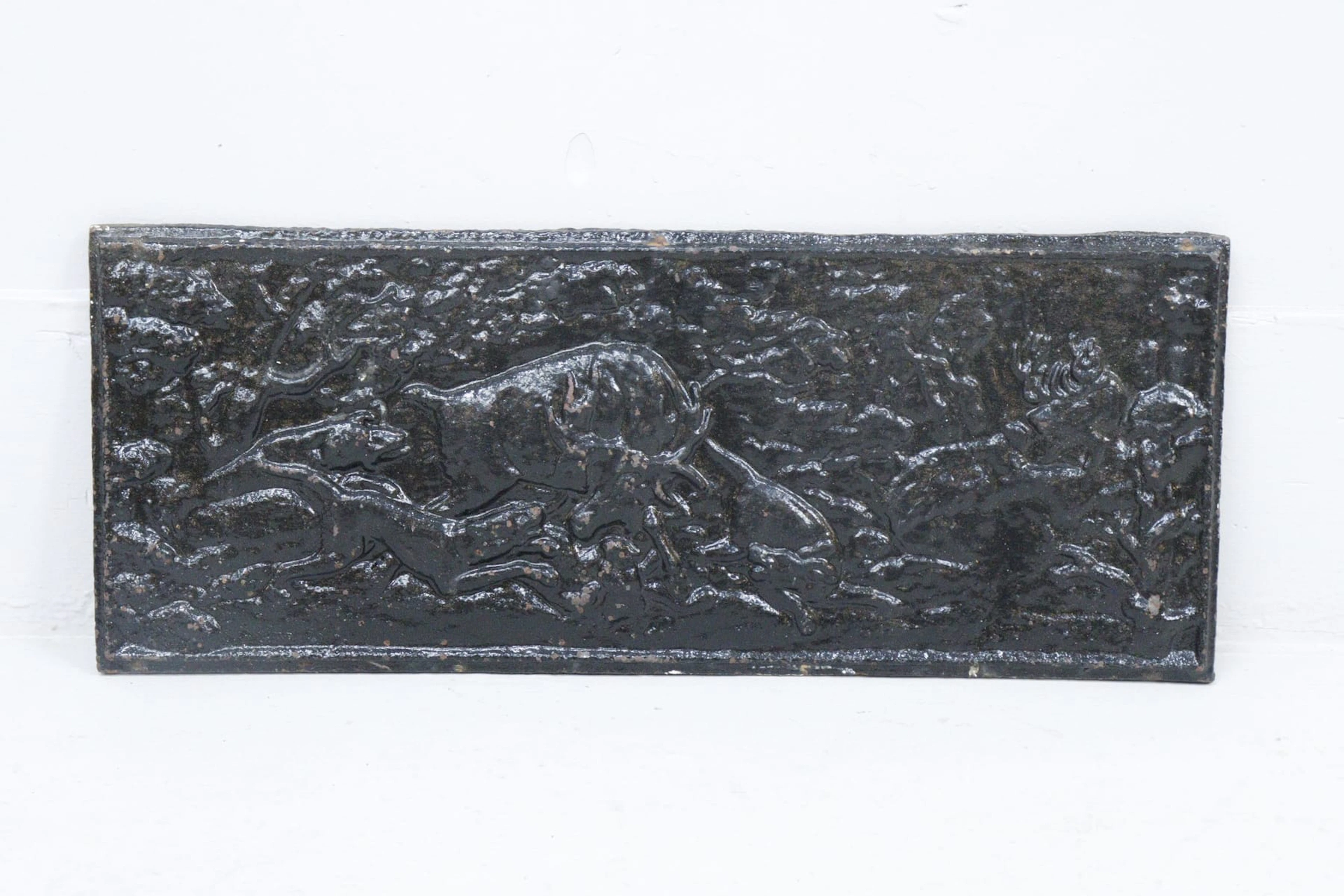 Väggrelief, gjutjärn, jaktmotiv