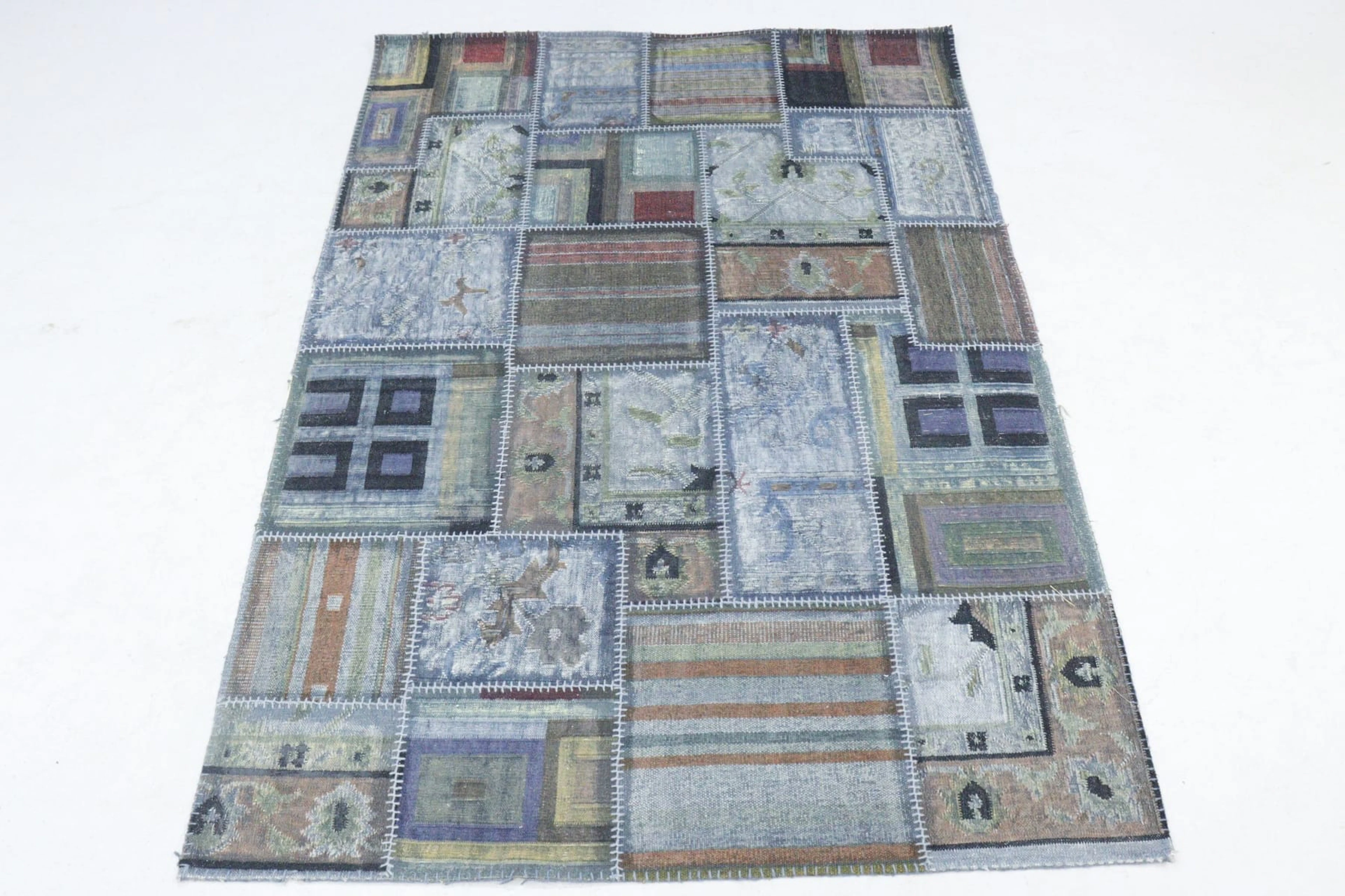 Matta, 174x243cm