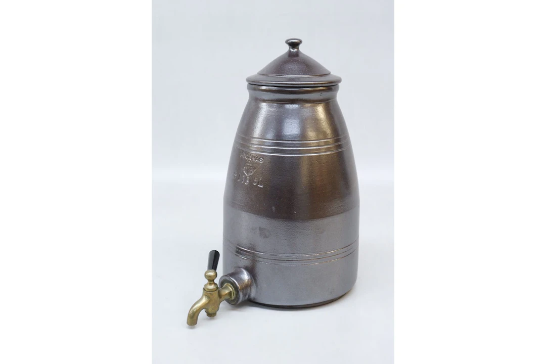 Höganäskrus med tappkran, 5L