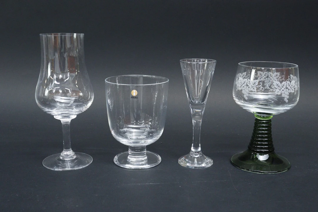 Glas, 23st, bla Iittala, remmare