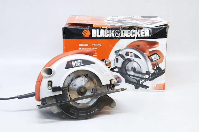 Cirkelsåg, Black & Decker