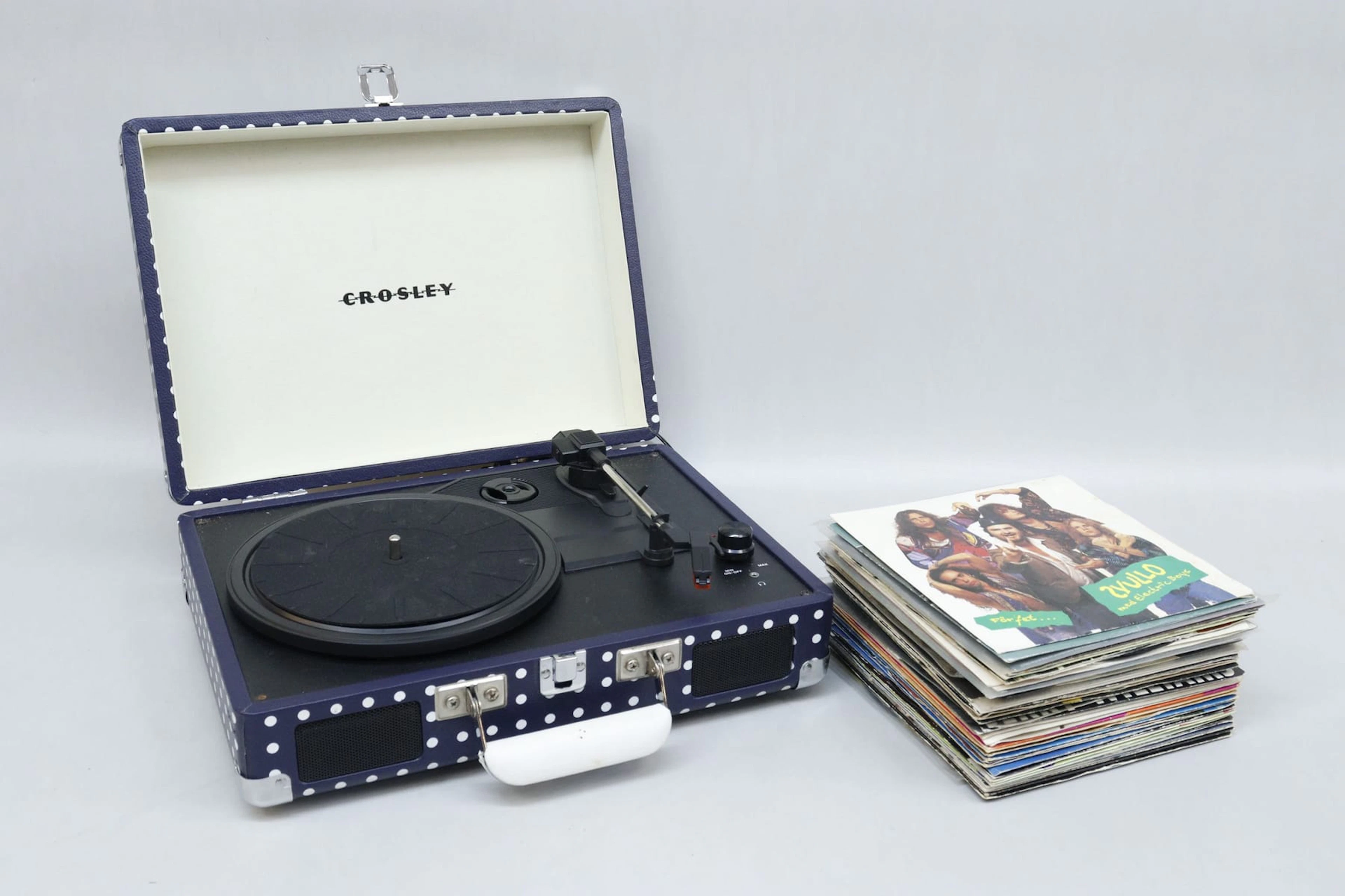 Resegrammofon, Crosley, samt singlar