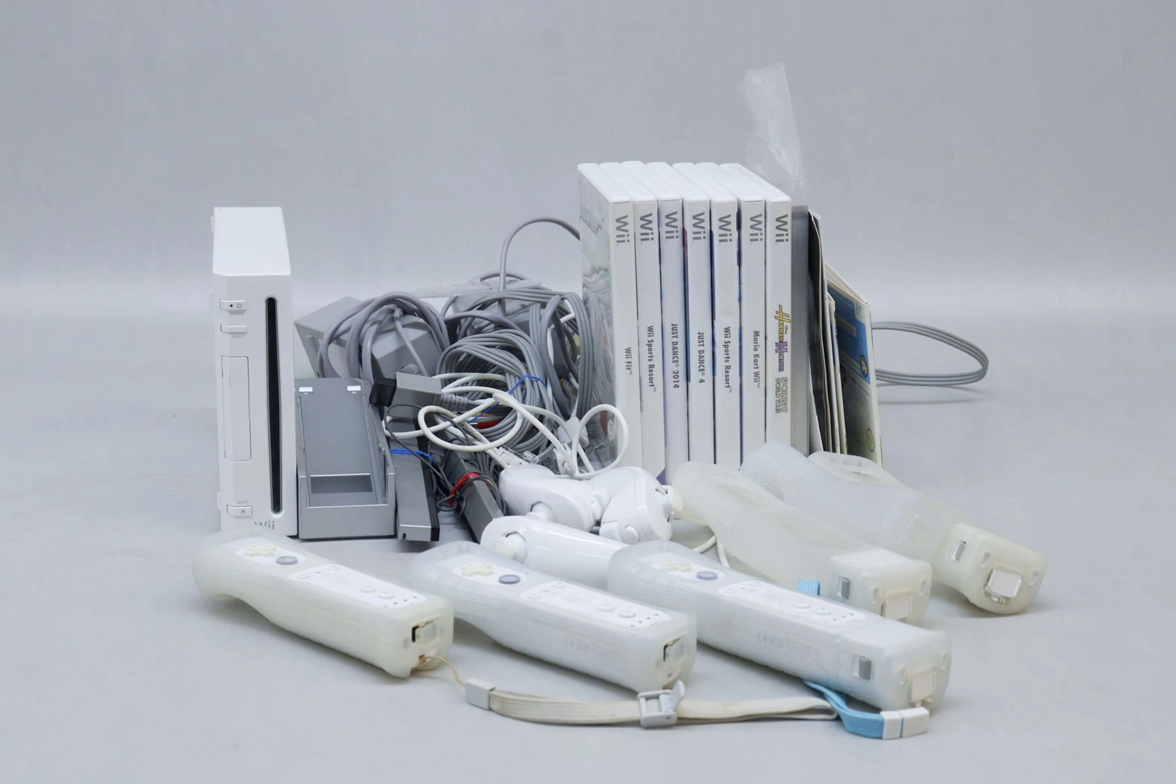 Nintendo Wii med spel och tillbehör