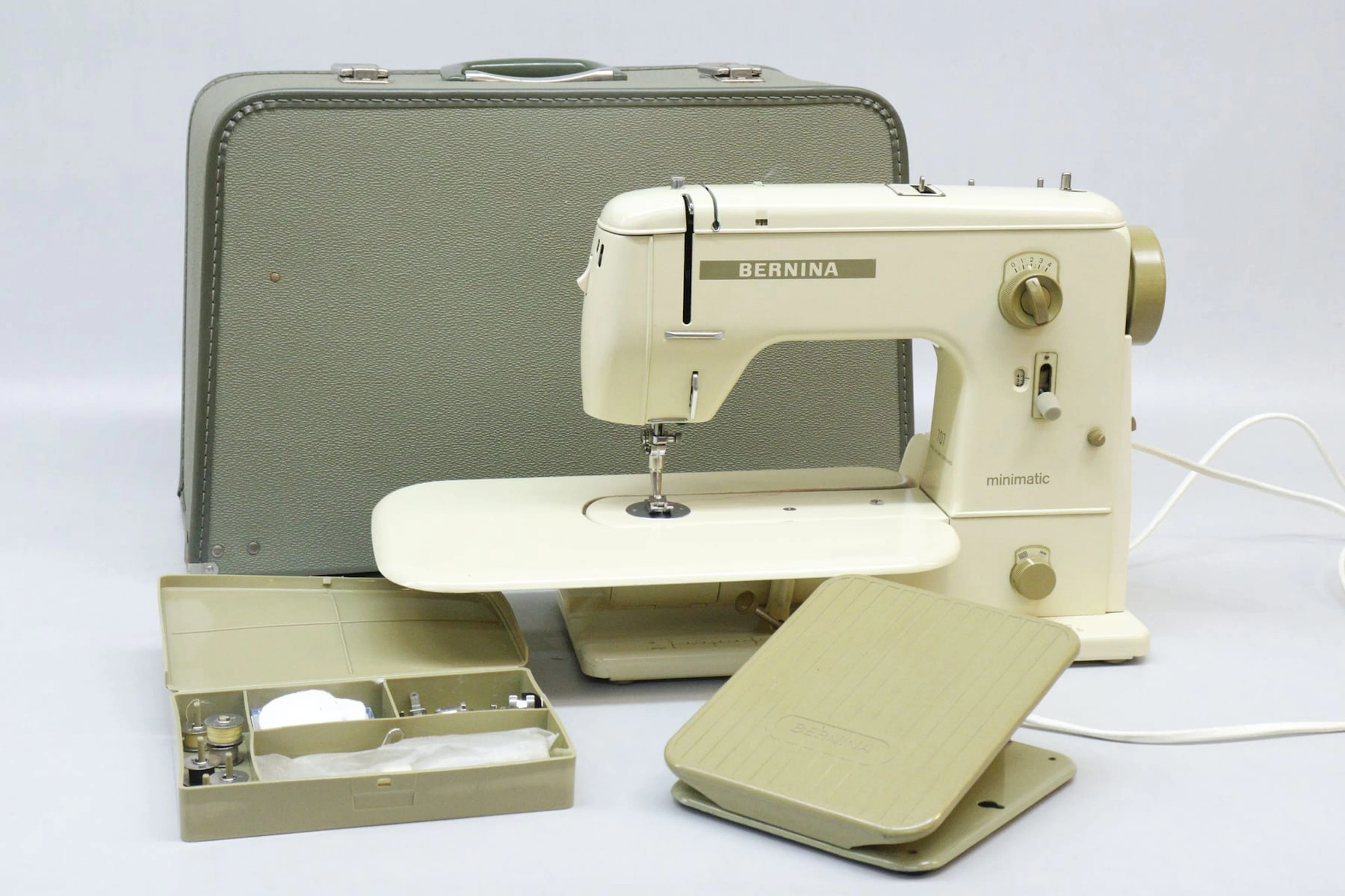 Symaskin, Bernina Minimatic