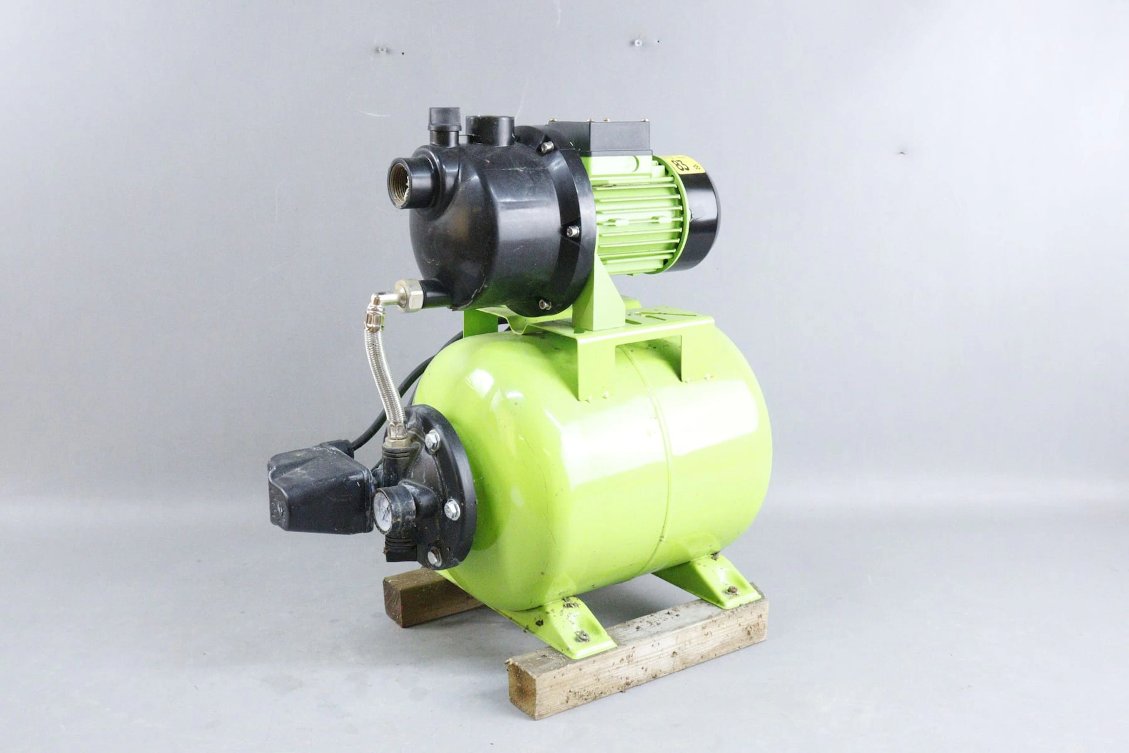 Vattenpump, Garden