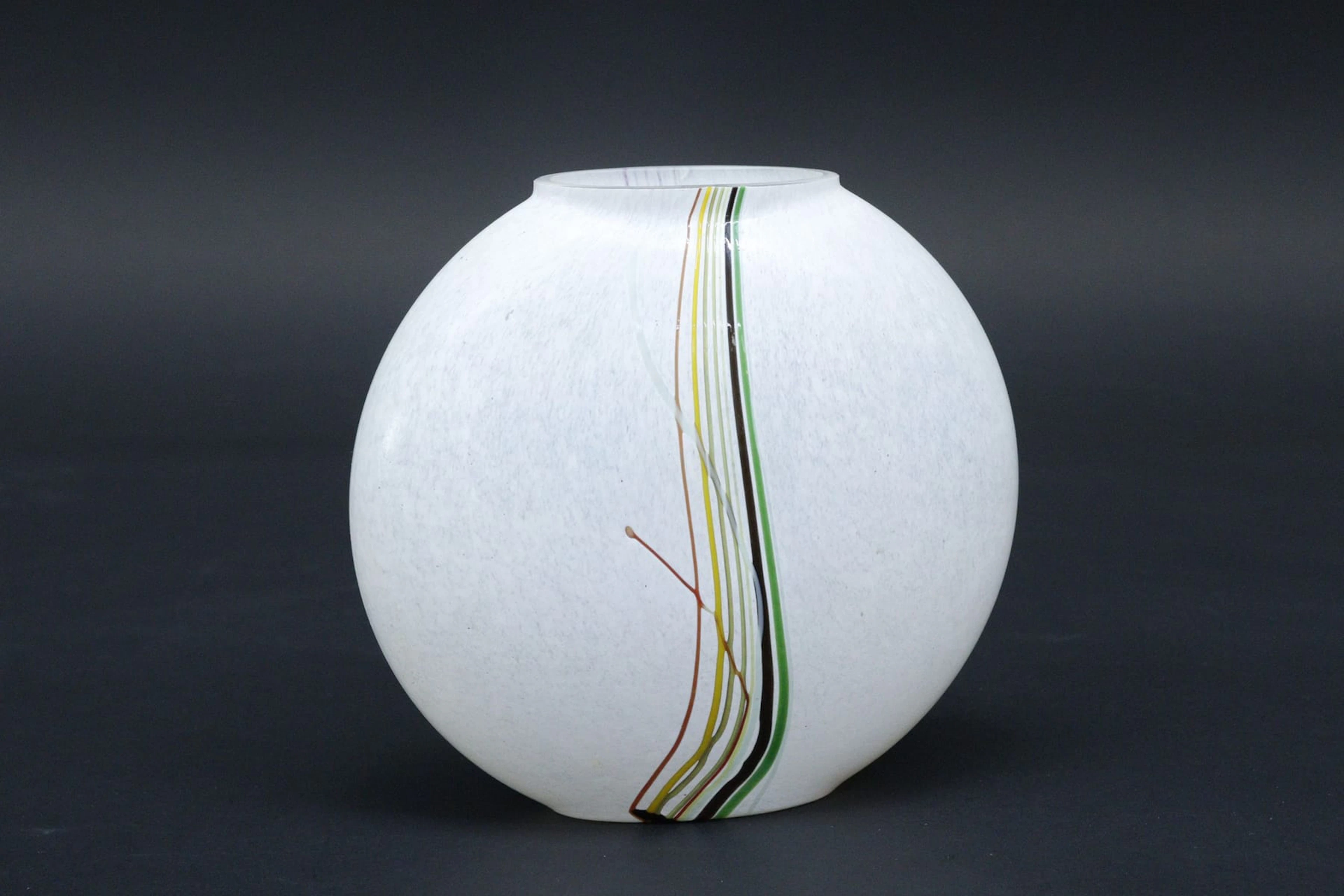 Vas, Bertil Vallien "Rainbow", Boda, signerad