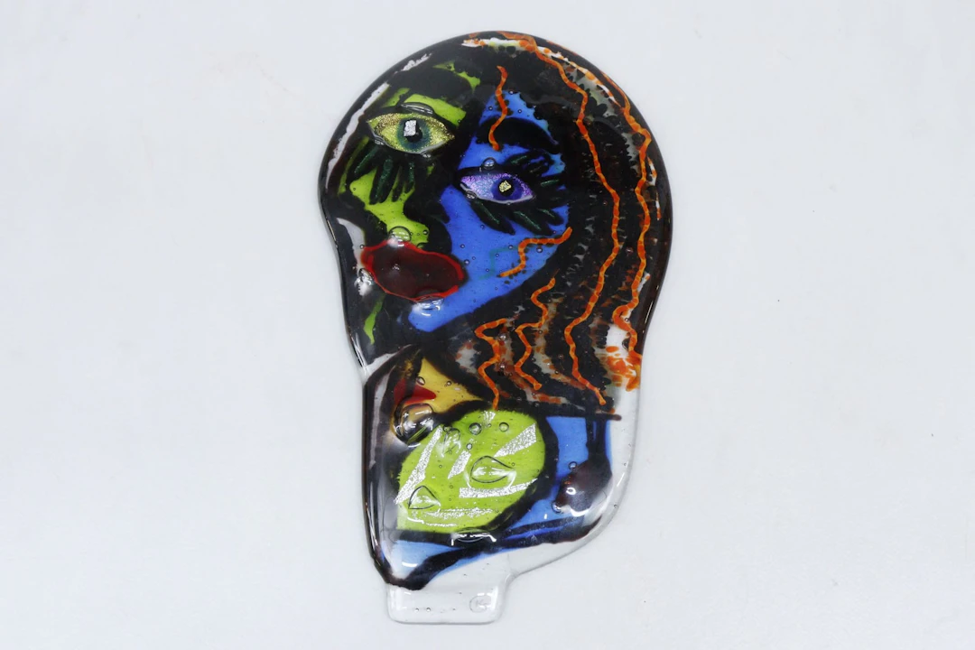 Konstglas, signerat