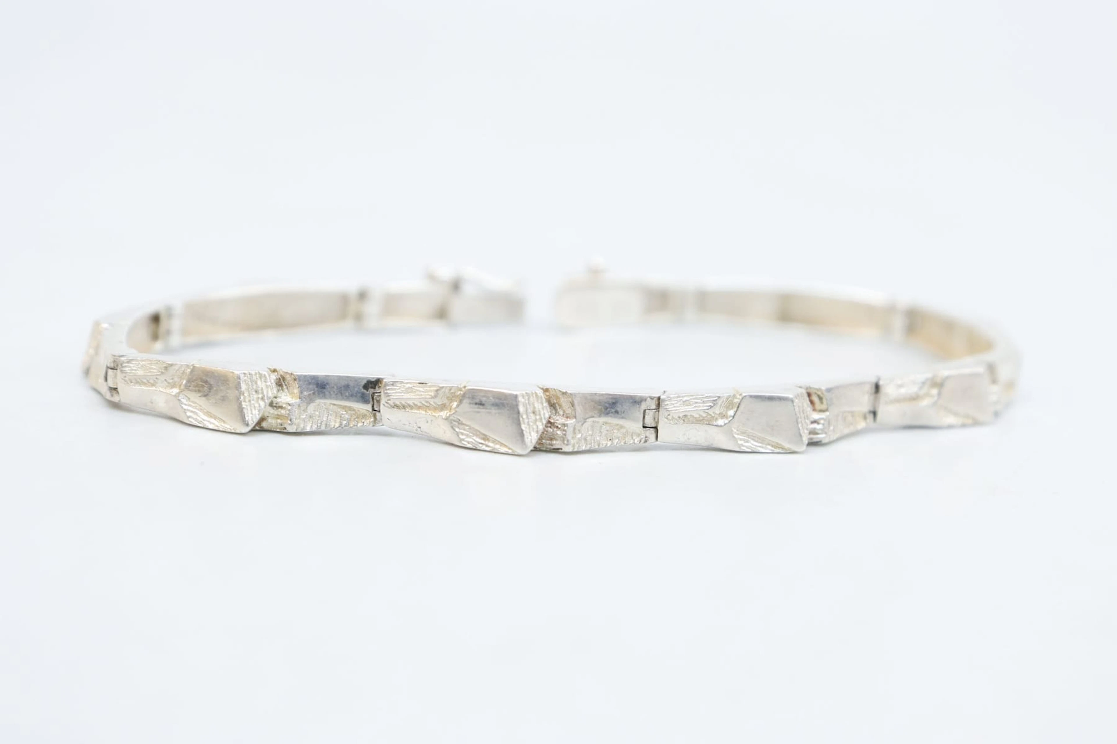Armband, silver 925, MJH, Matti J Syvarinen, Finland, vikt 10 gram