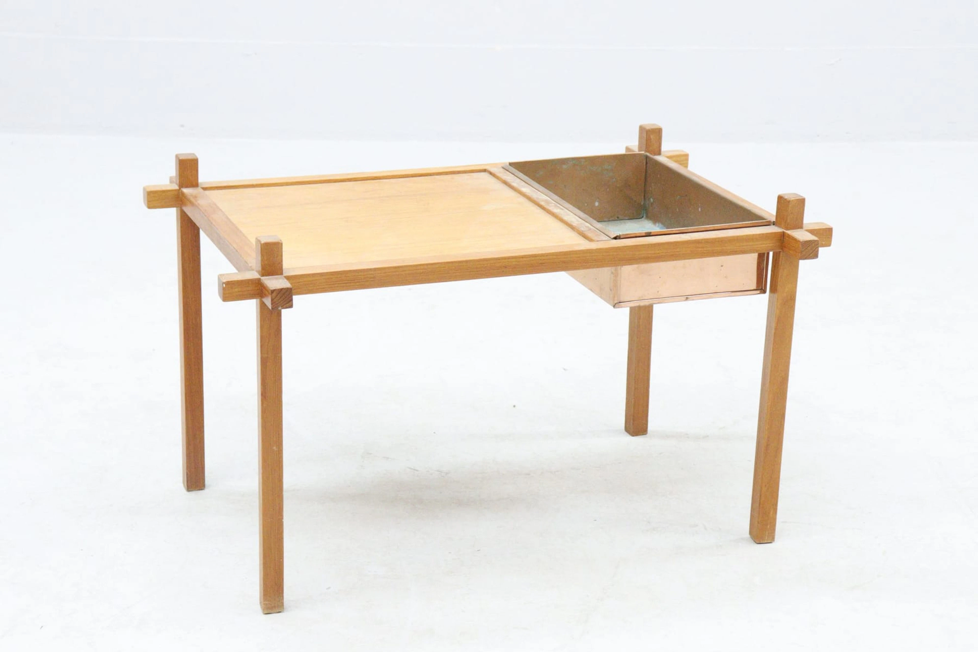 Blombord, teak, kopparinsats
