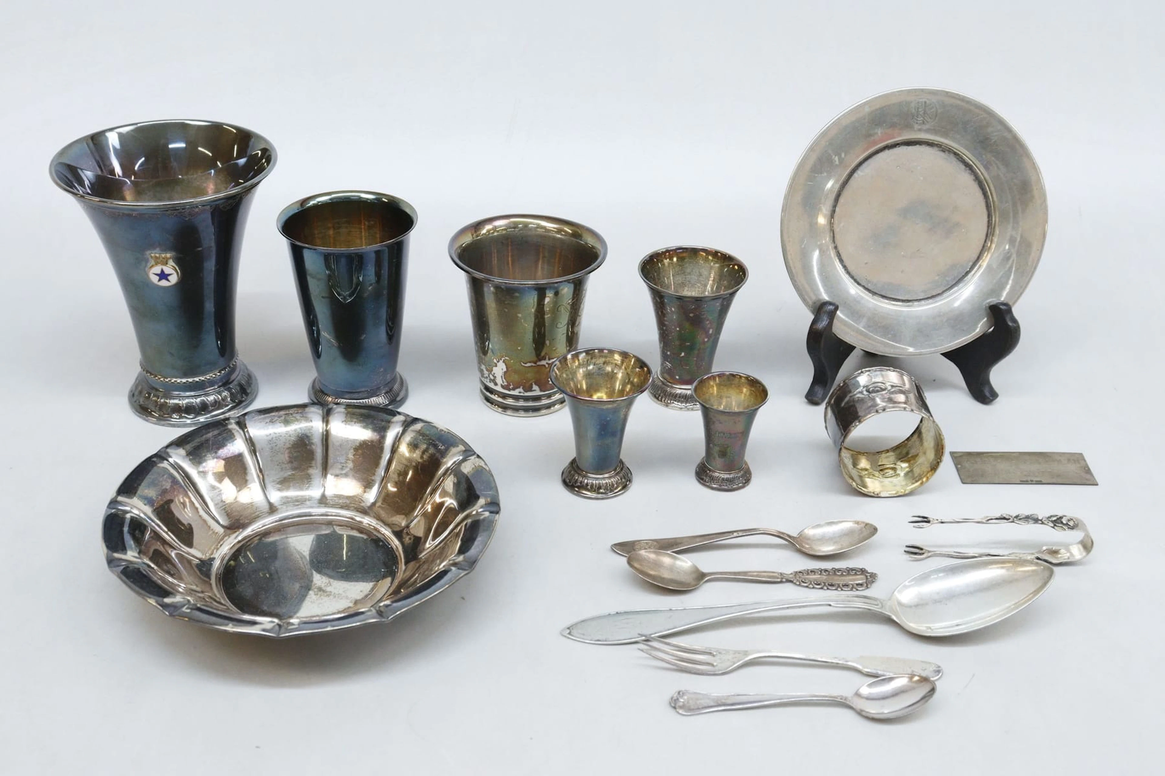 Diverse silverföremål, vikt 570 gram