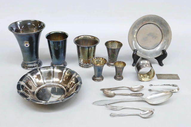 Diverse silverföremål, vikt 570 gram
