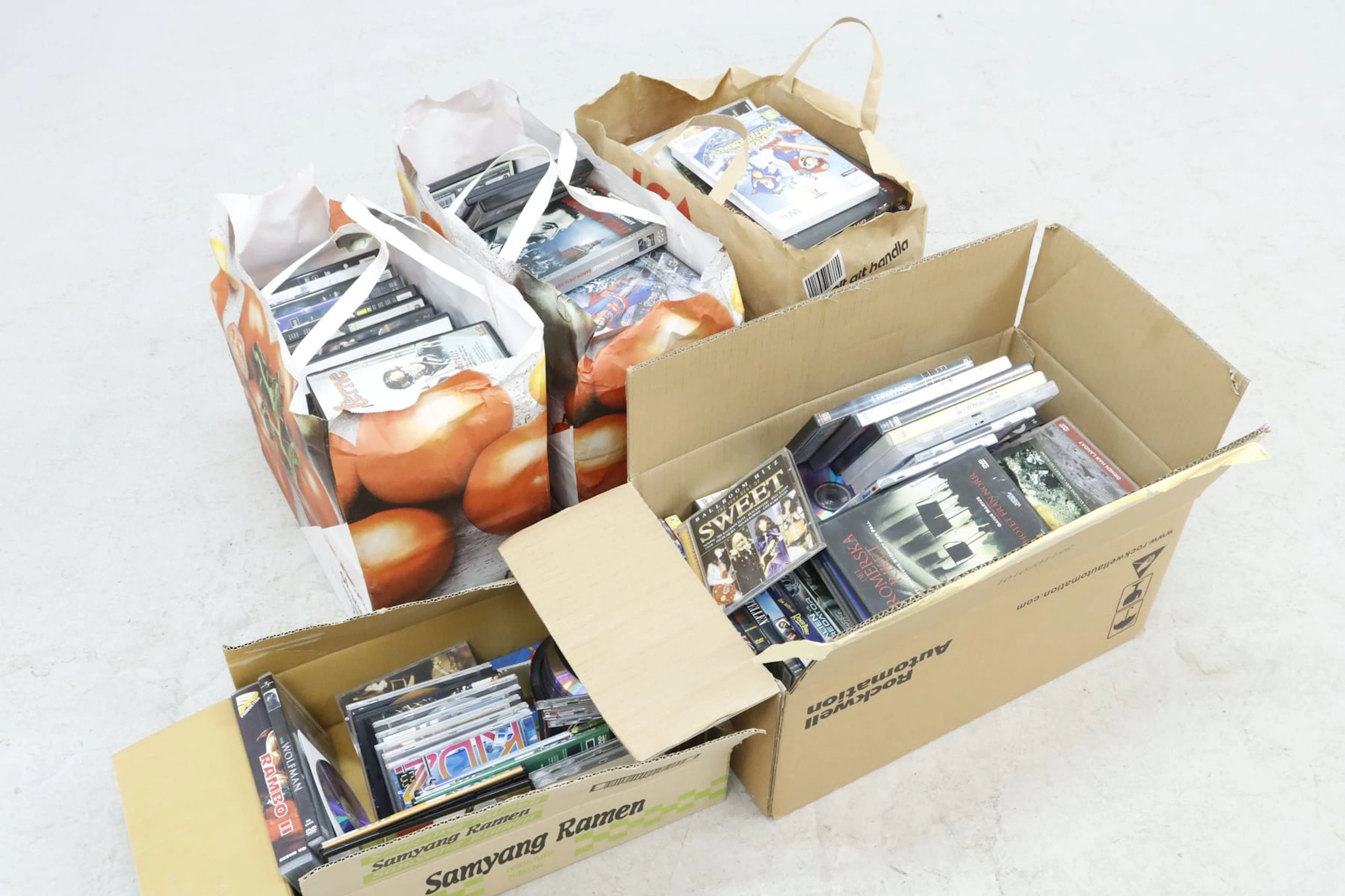 CD-skivor och DVD-spel