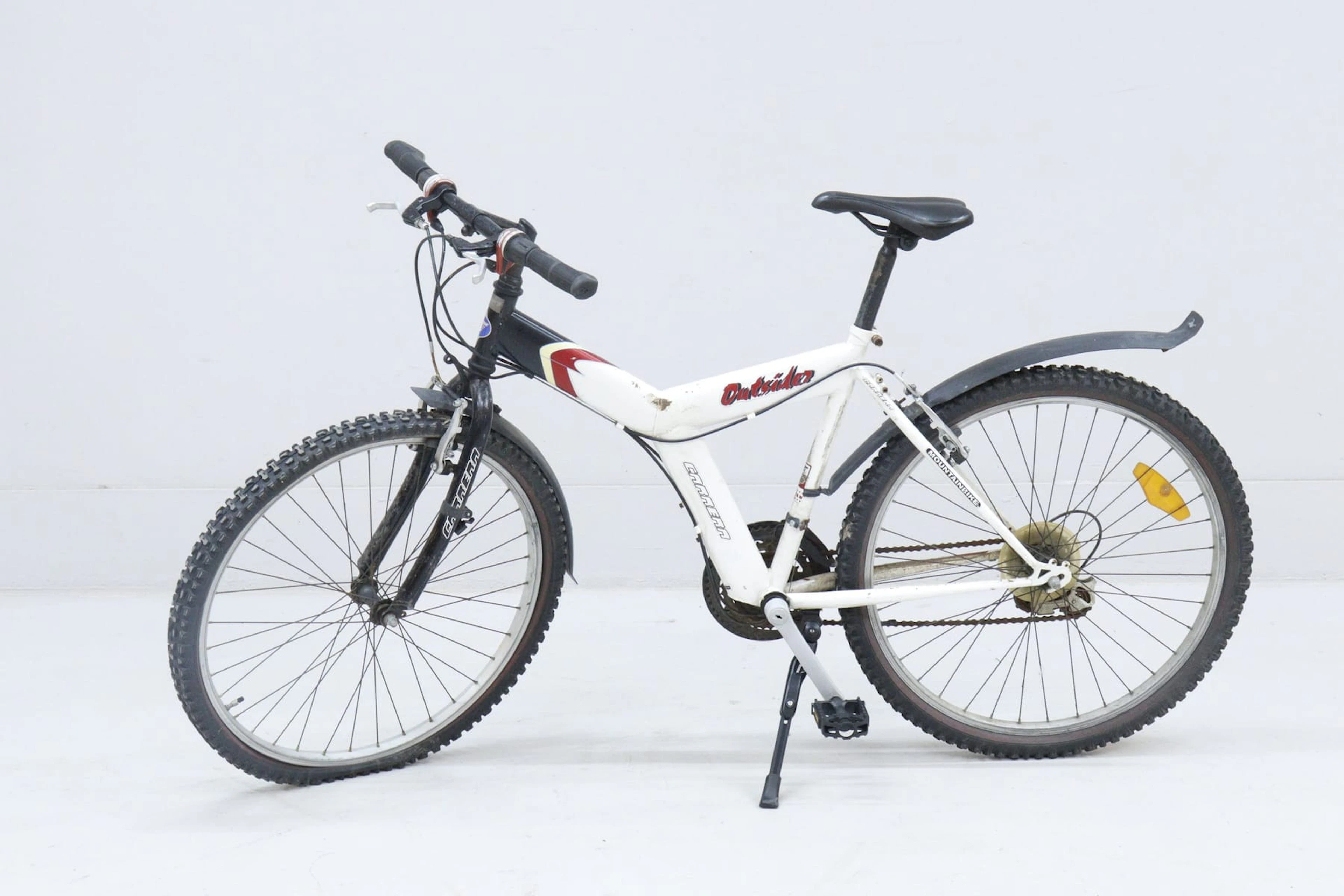 Cykel, 18 växlar, Carrera Outsider