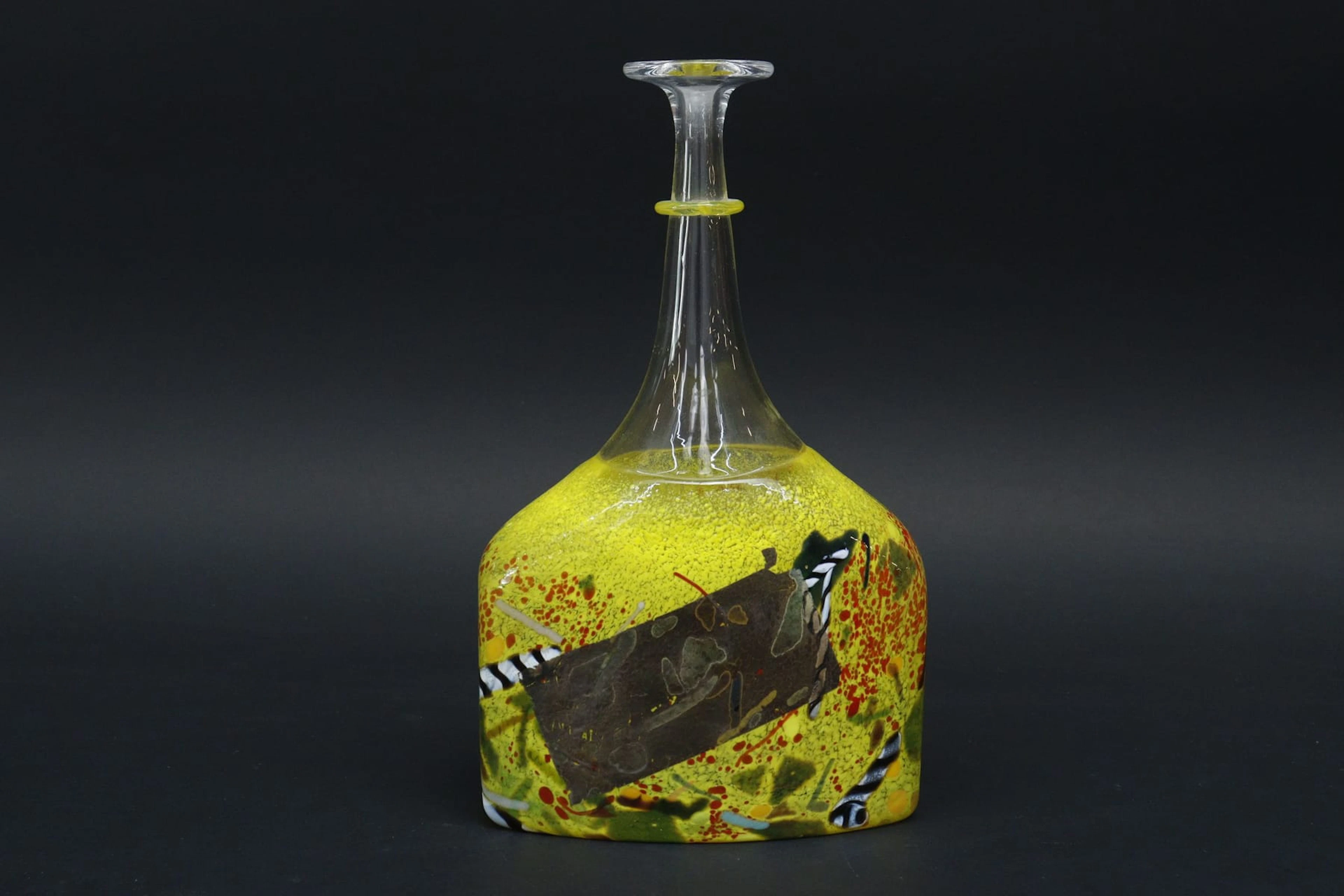 Flaska, glas, Bertil Vallien, "Satellite", Kosta Boda, signerad
