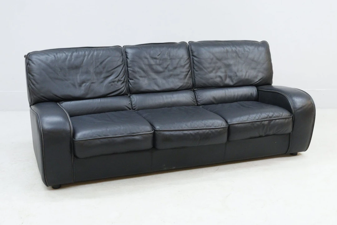 Skinnsoffa, 3-sit, svart