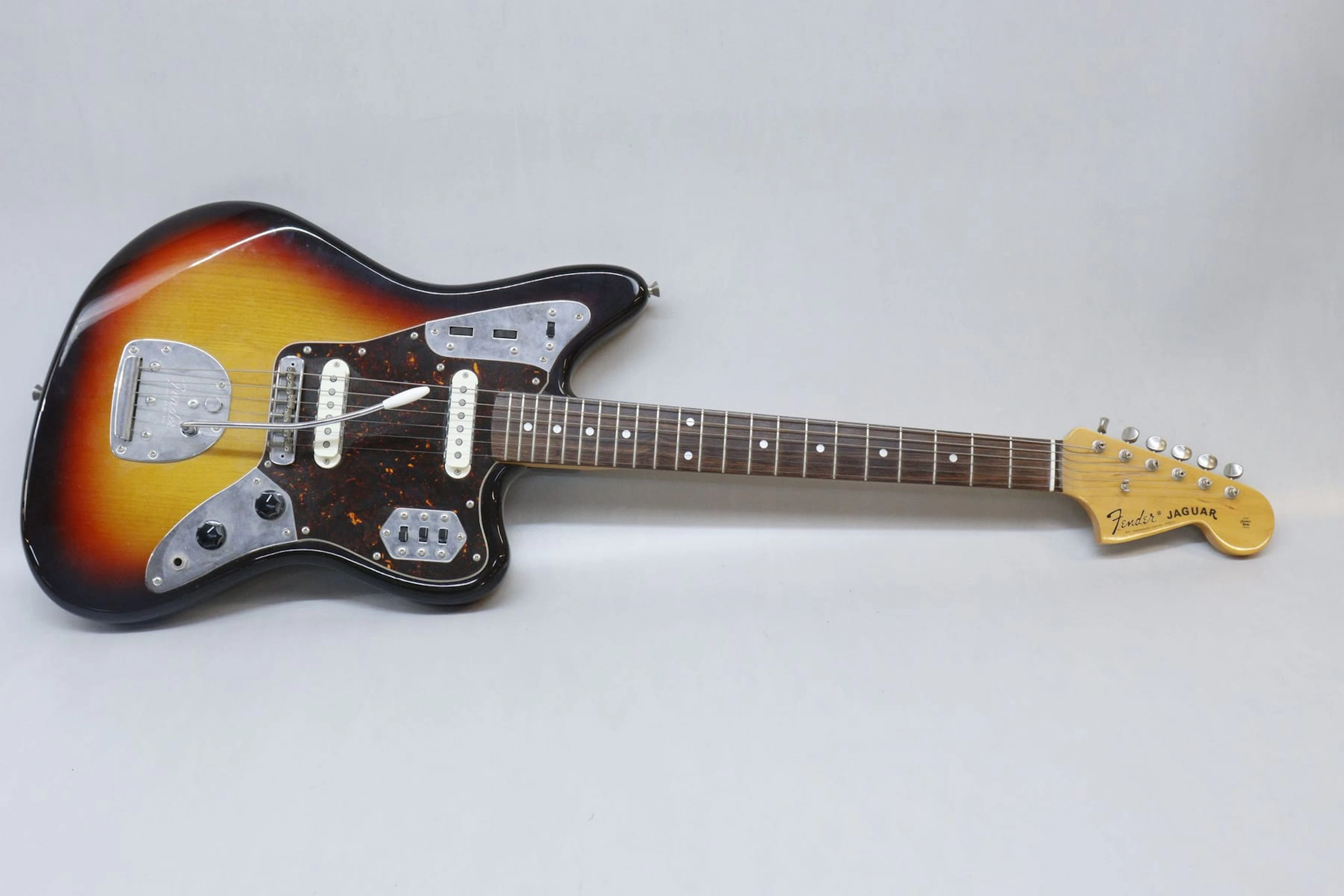 Elgitarr, Fender Jaguar, Made in Japan