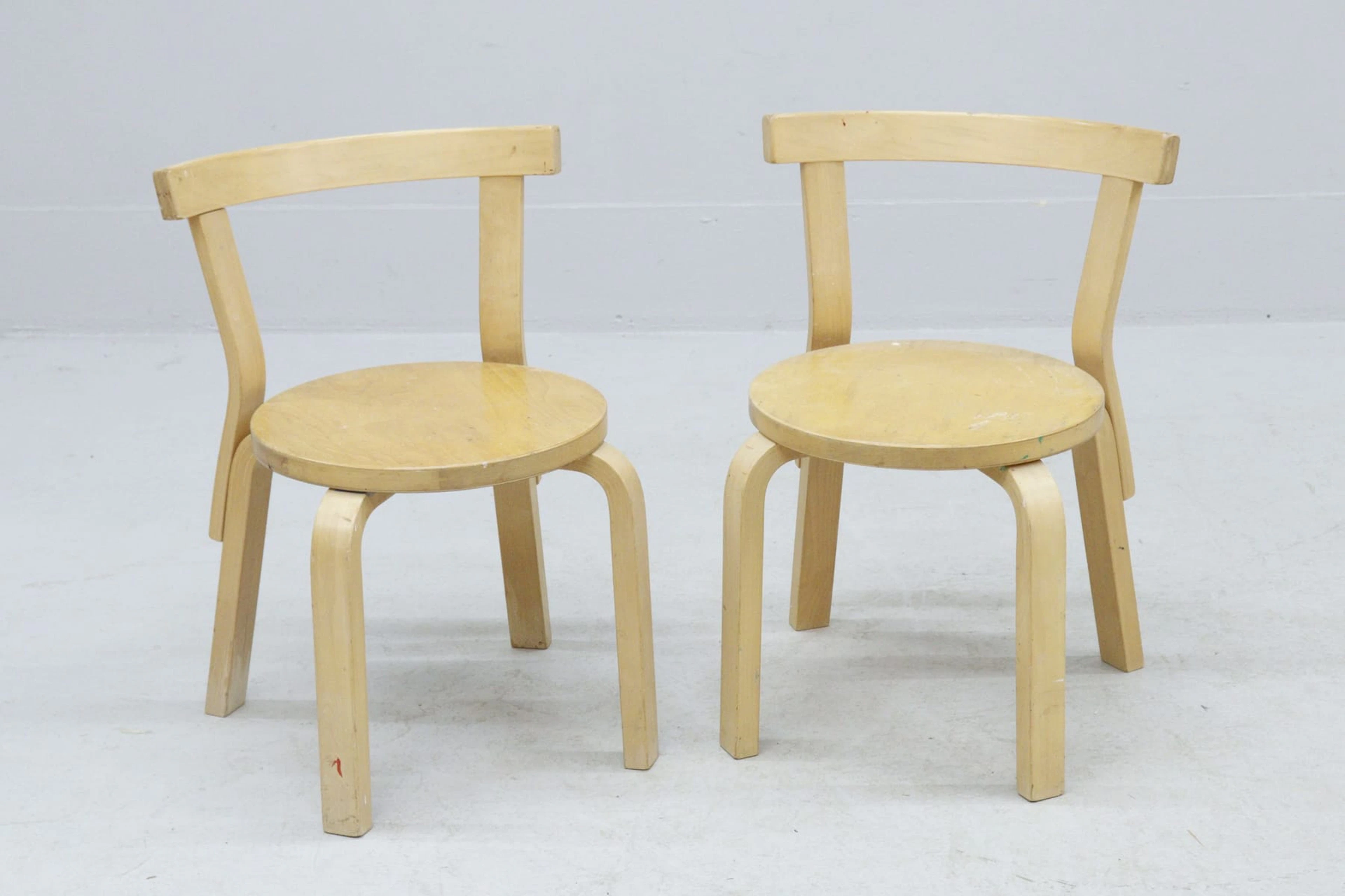 Barnstolar, 2st, Alvar Aalto, modell 68, Artek