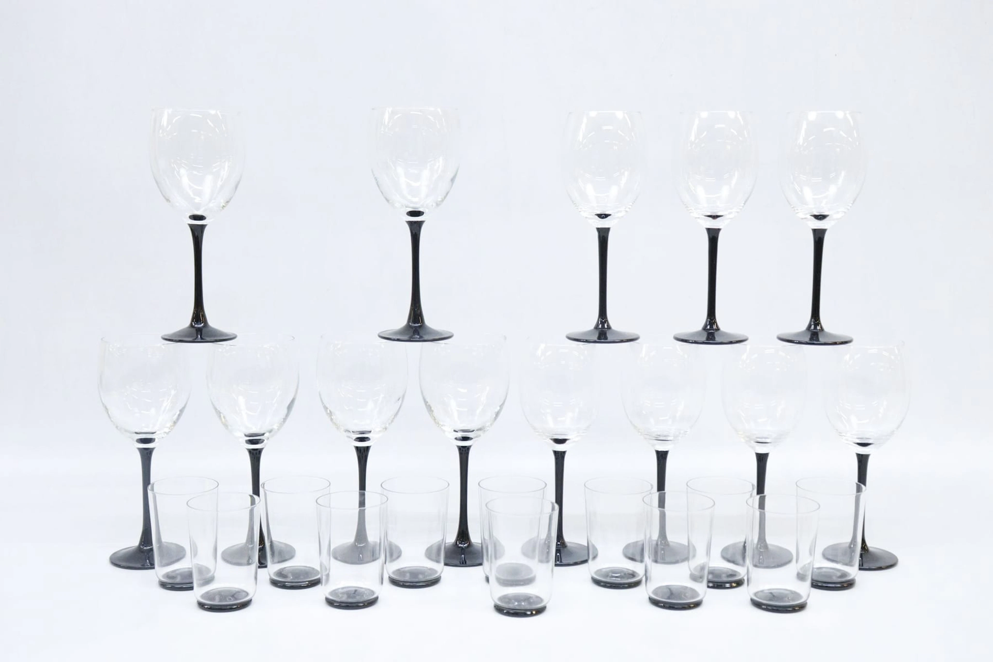 Vinglas och selterglas, 6+7+12, svart fot, Luminarc Frankrike