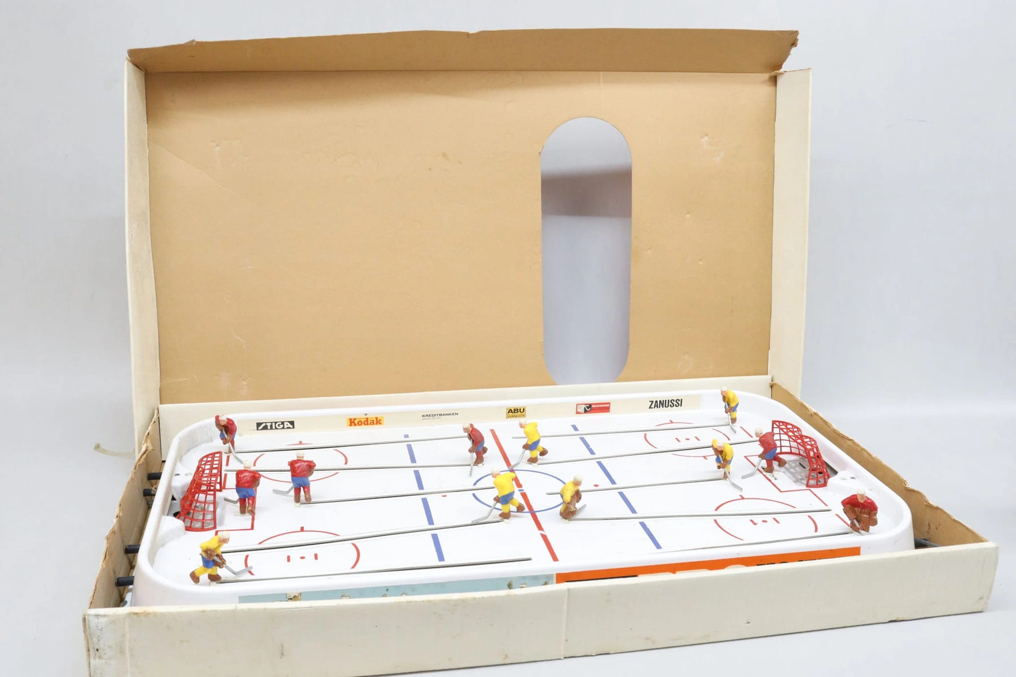 Ishockeyspel, Stiga Pro, med kartong