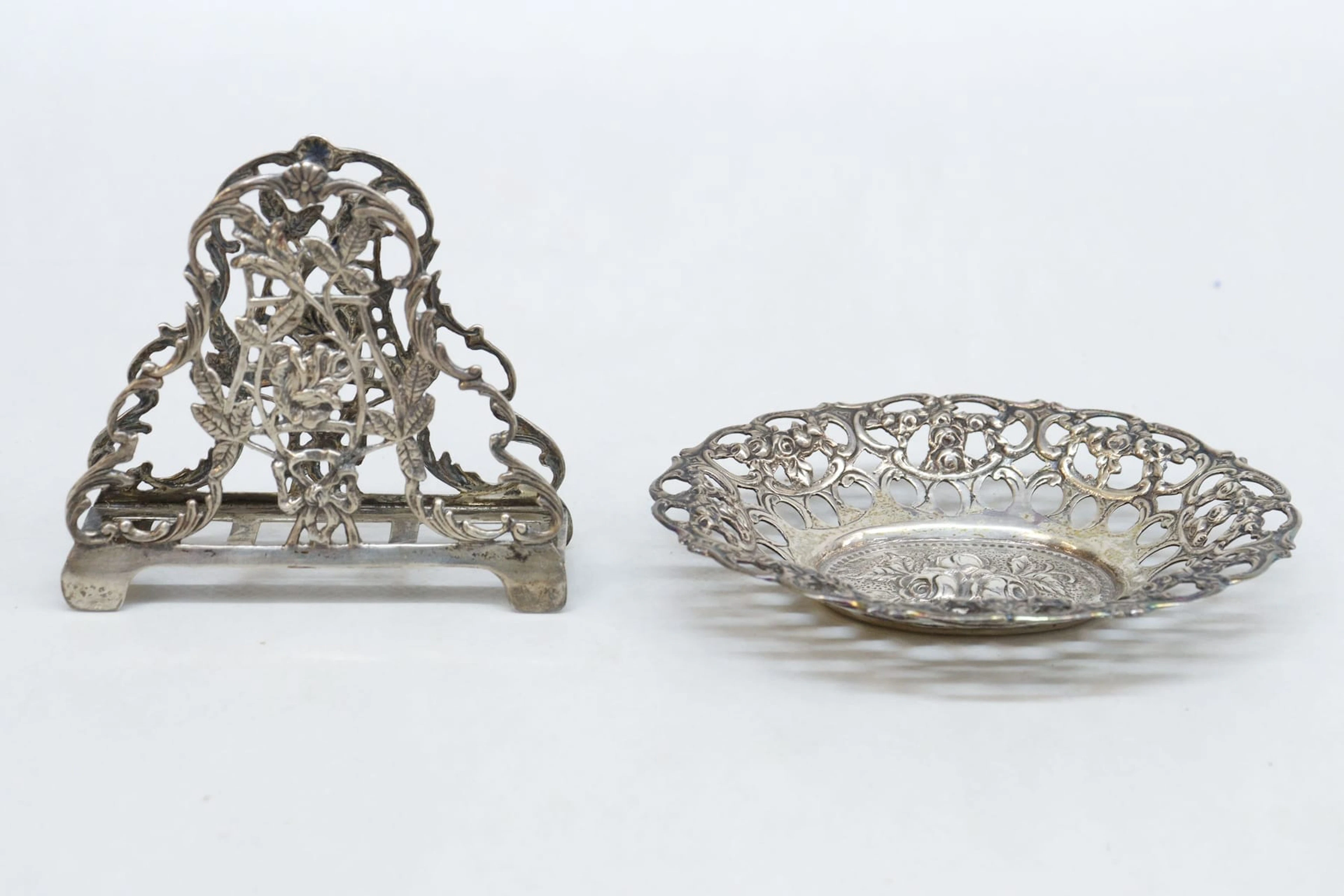 Servetthållare och skål, silver 835, vikt 91 gram