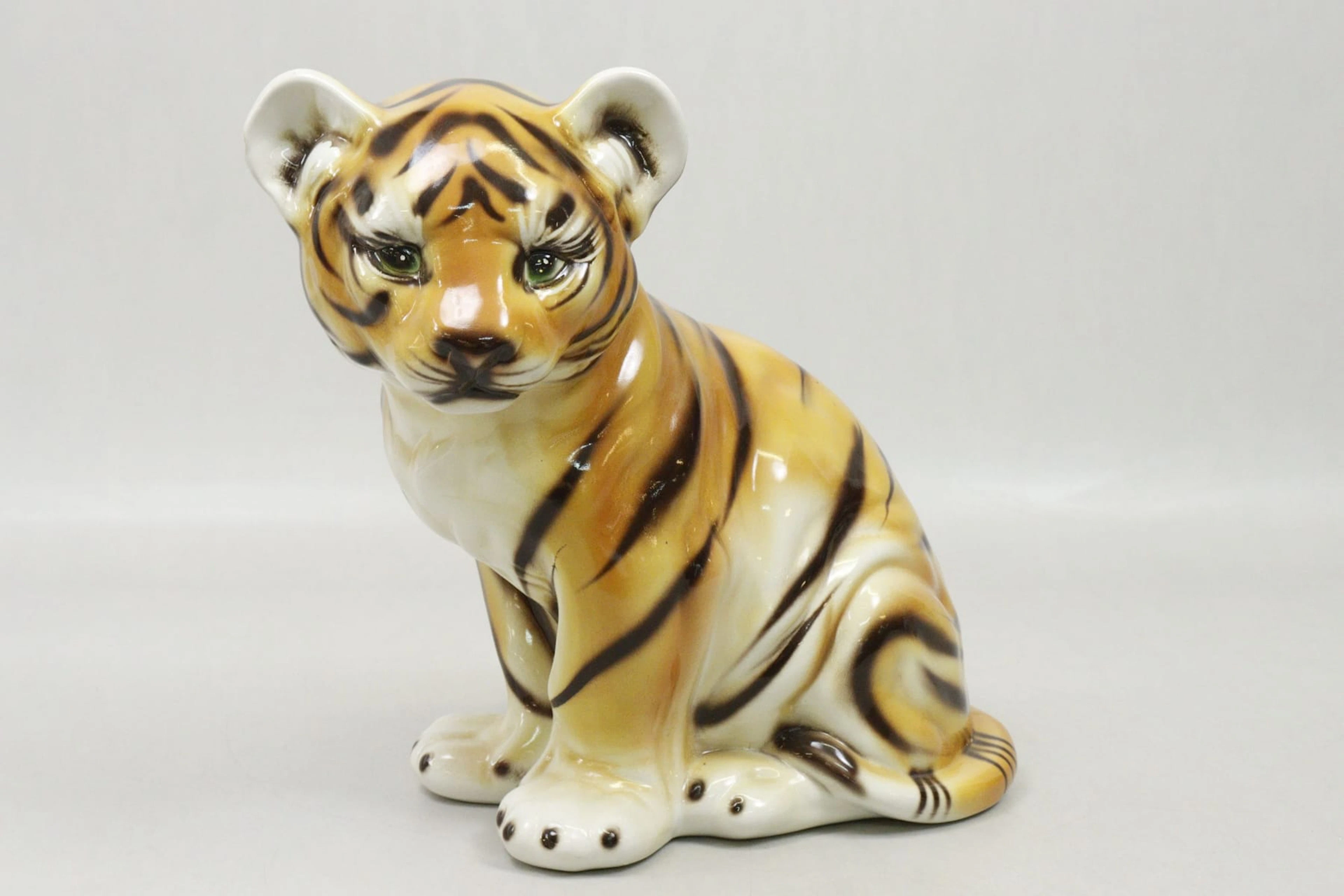 Skulptur, tiger i porslin, Portugal