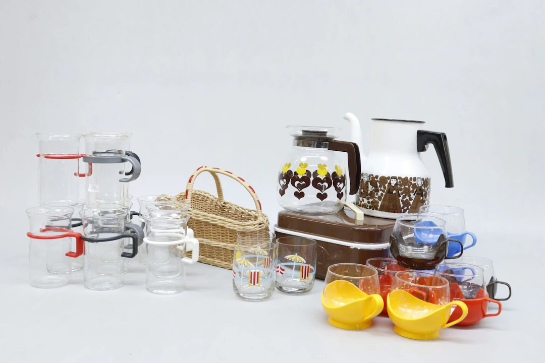 Brödburk, kaffemuggar, kaffekannor, bla Nilsjohan, bodum, Melitta
