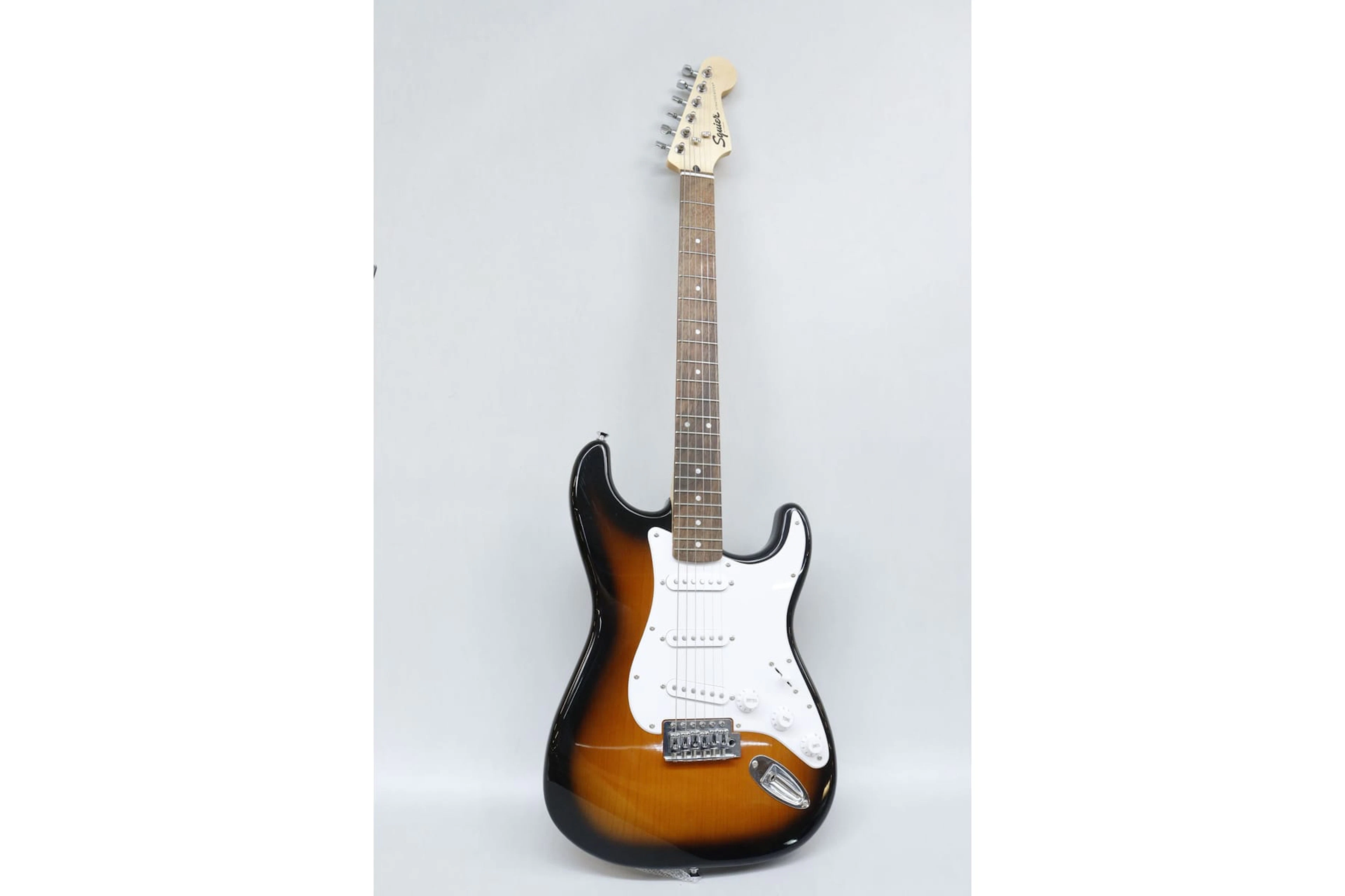 Elgitarr, Squier by Fender