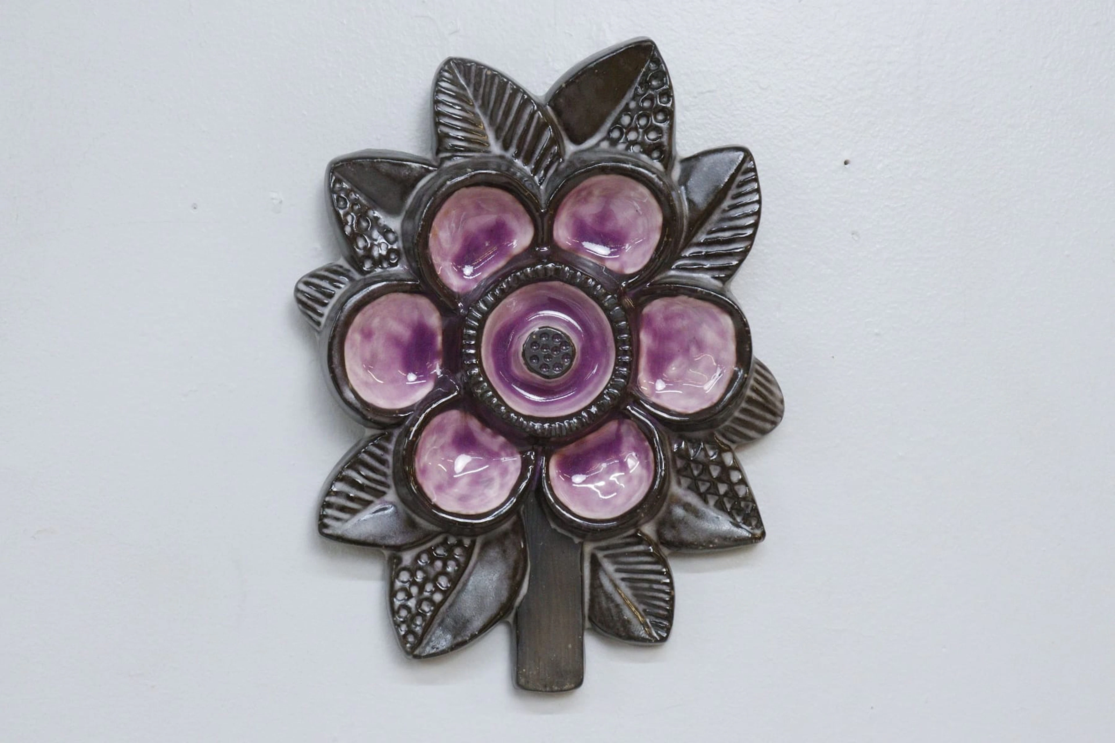 Väggrelief, keramik, Irma Yourstone, Upsala Ekeby