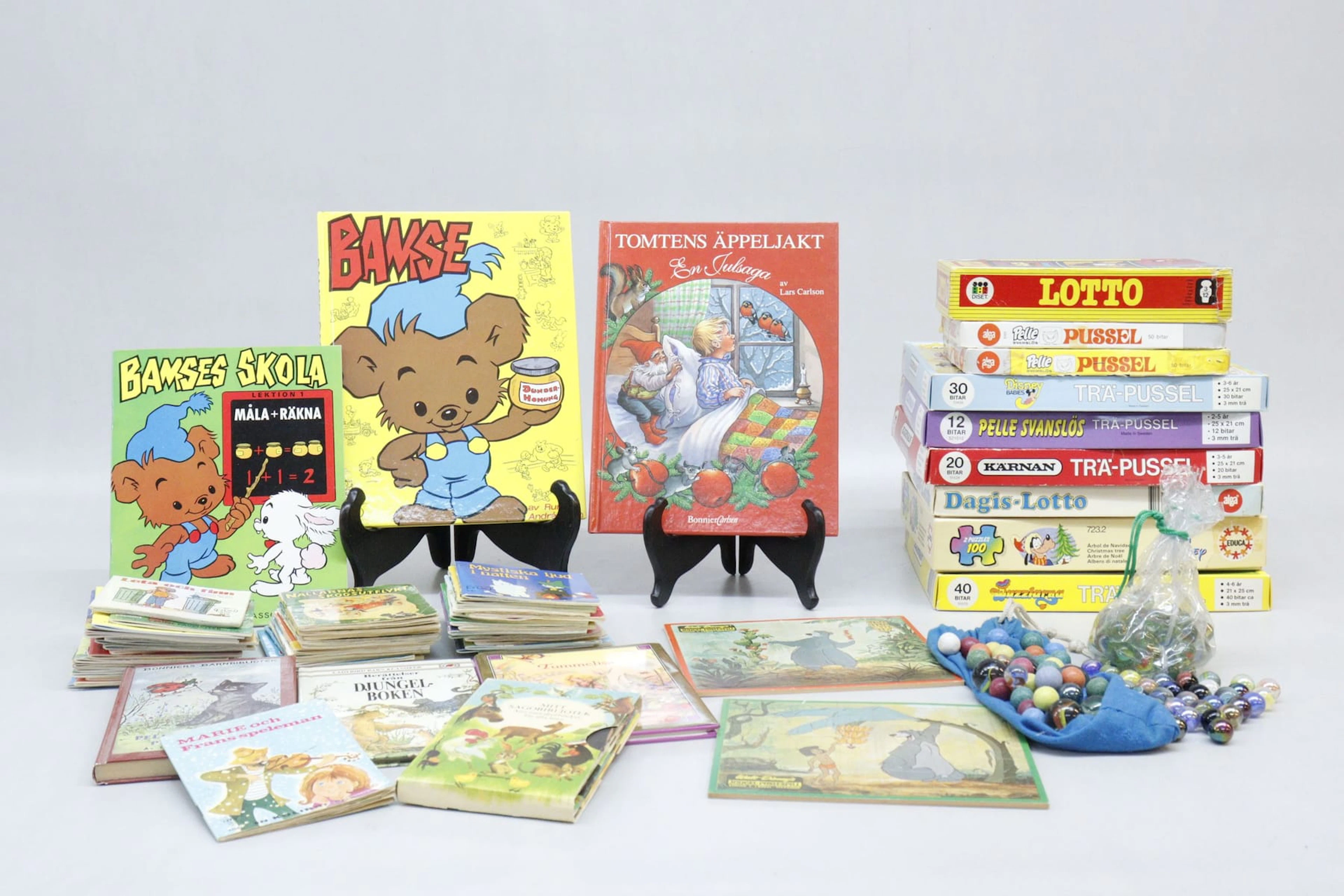 Barnpussel, böcker, kulor mm, bla Bamse, Djungelboken och Pelle Svanslös