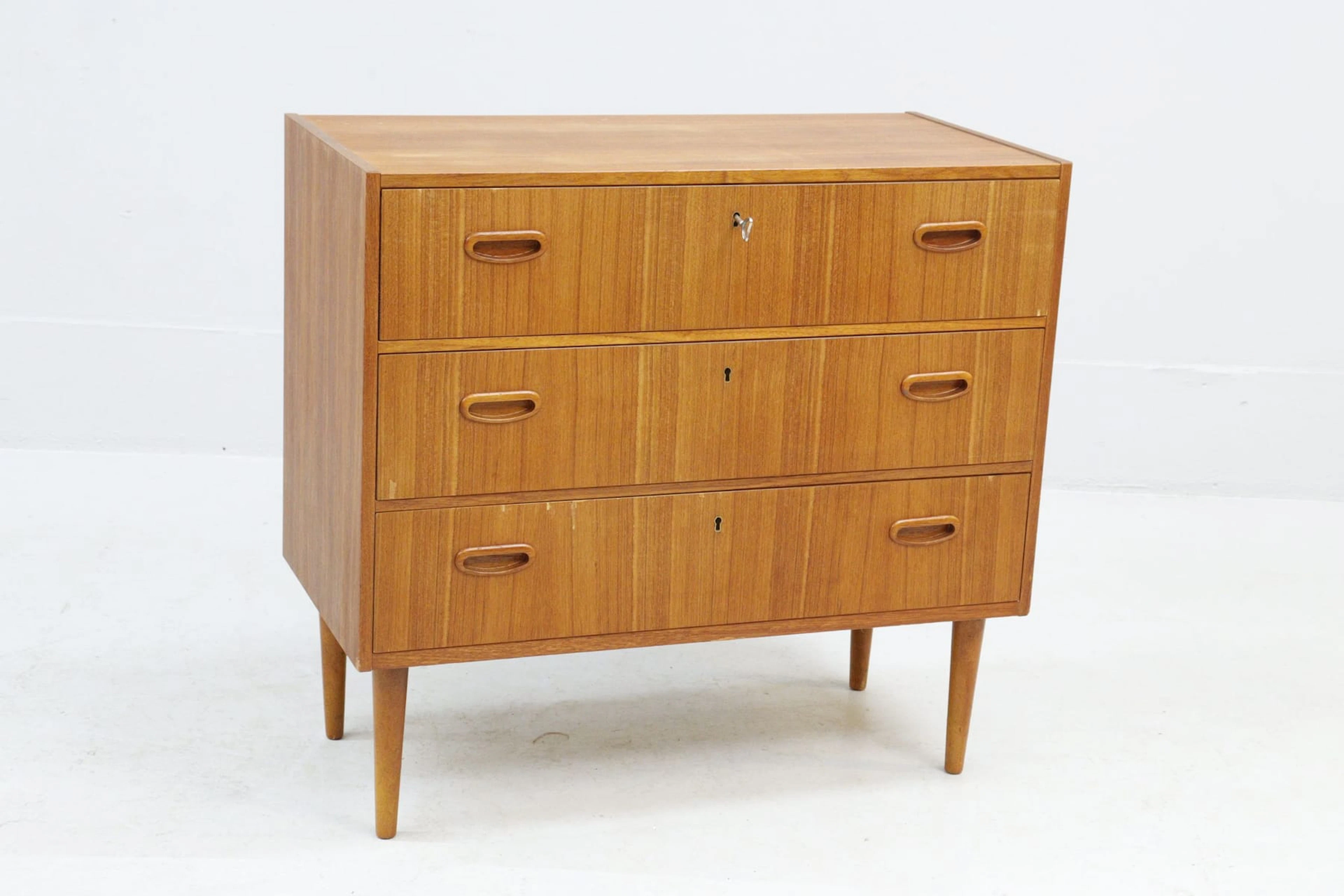 Byrå, teak, 3-lådig