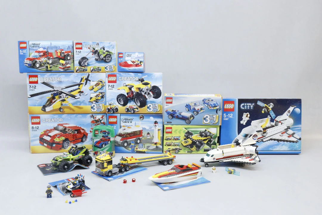 Lego, byggsatser