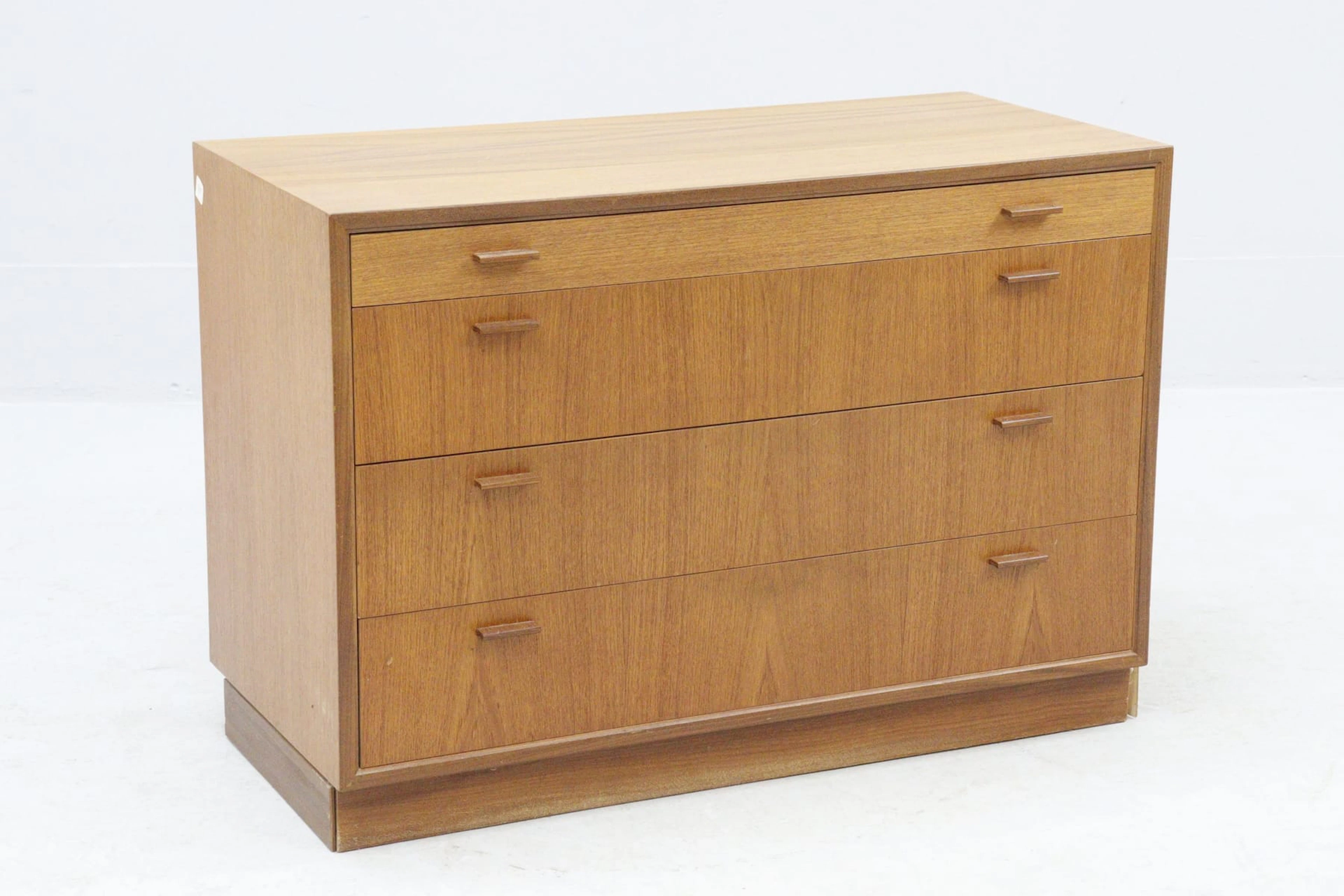 Byrå, teak, 4-lådig, 1960-tal