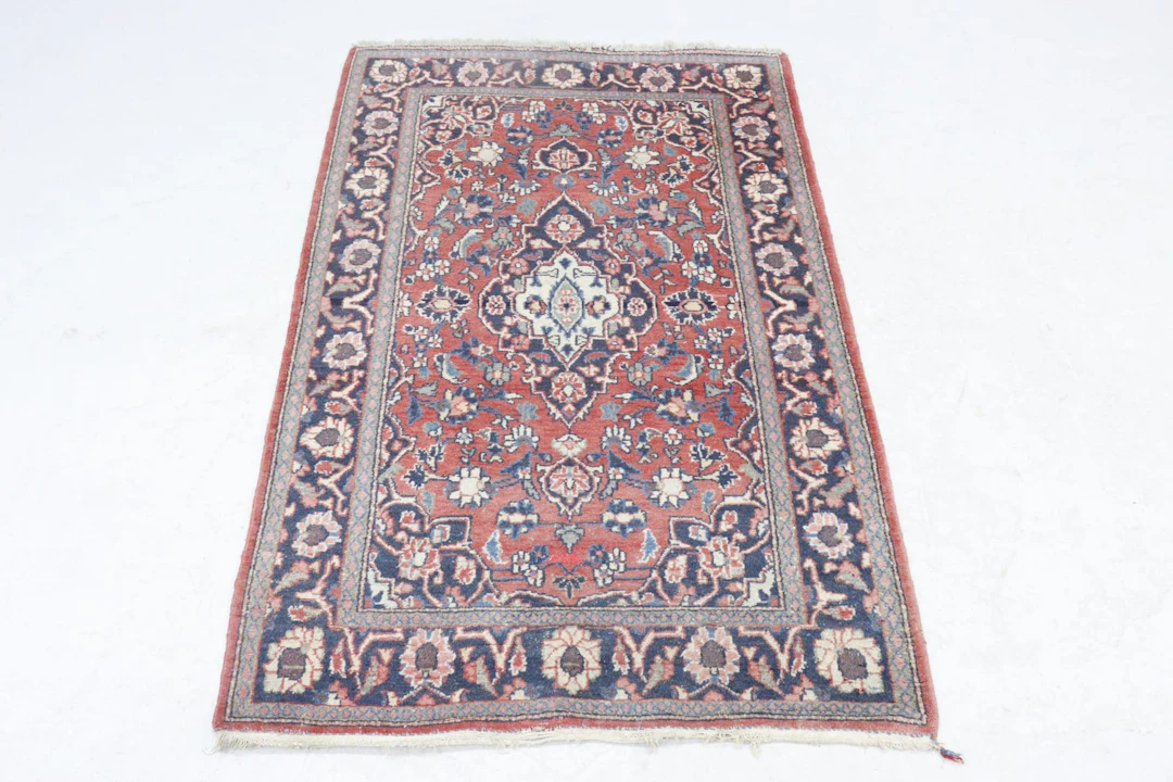 Matta, Iran, 131x196cm
