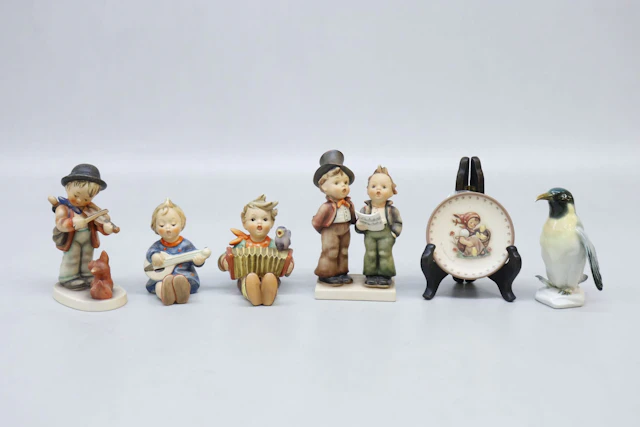 Figuriner, 6st, Hummel och Karl Ens