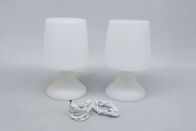 Bordslampor, 1 par, plast, USB-laddade, Villa Collection, Danmark