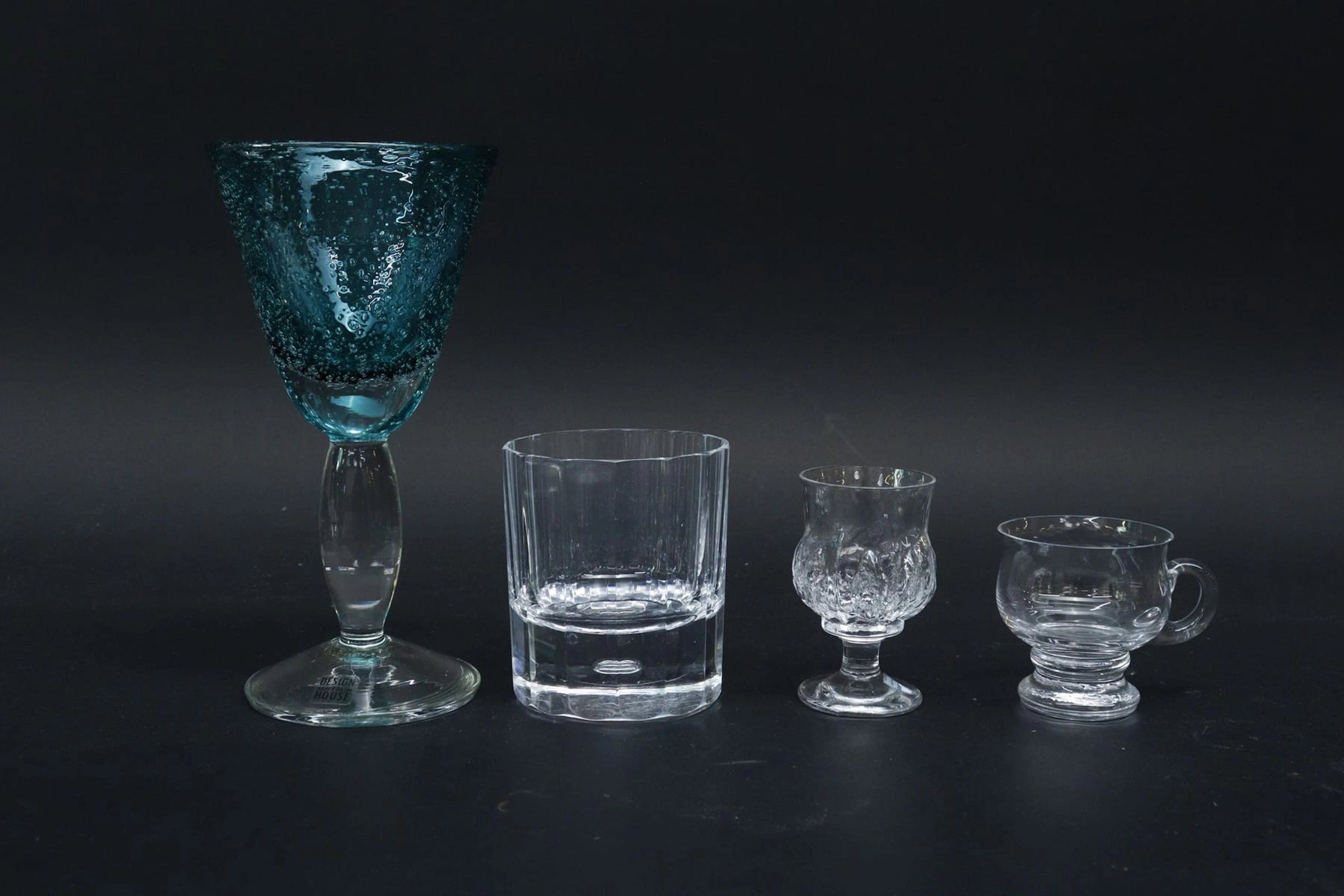 Glas, 4+2+12+3st, bla "Eden", Orrefors och Drottningholm