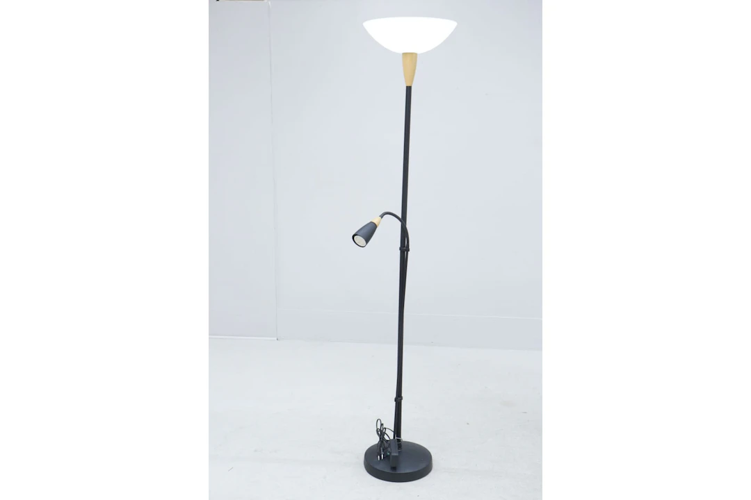 Golvlampa, uplight med läslampa, glaskupa