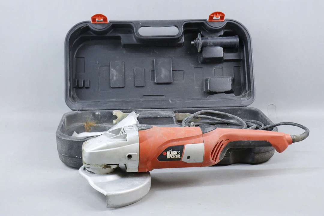 Vinkelslip, Black & decker