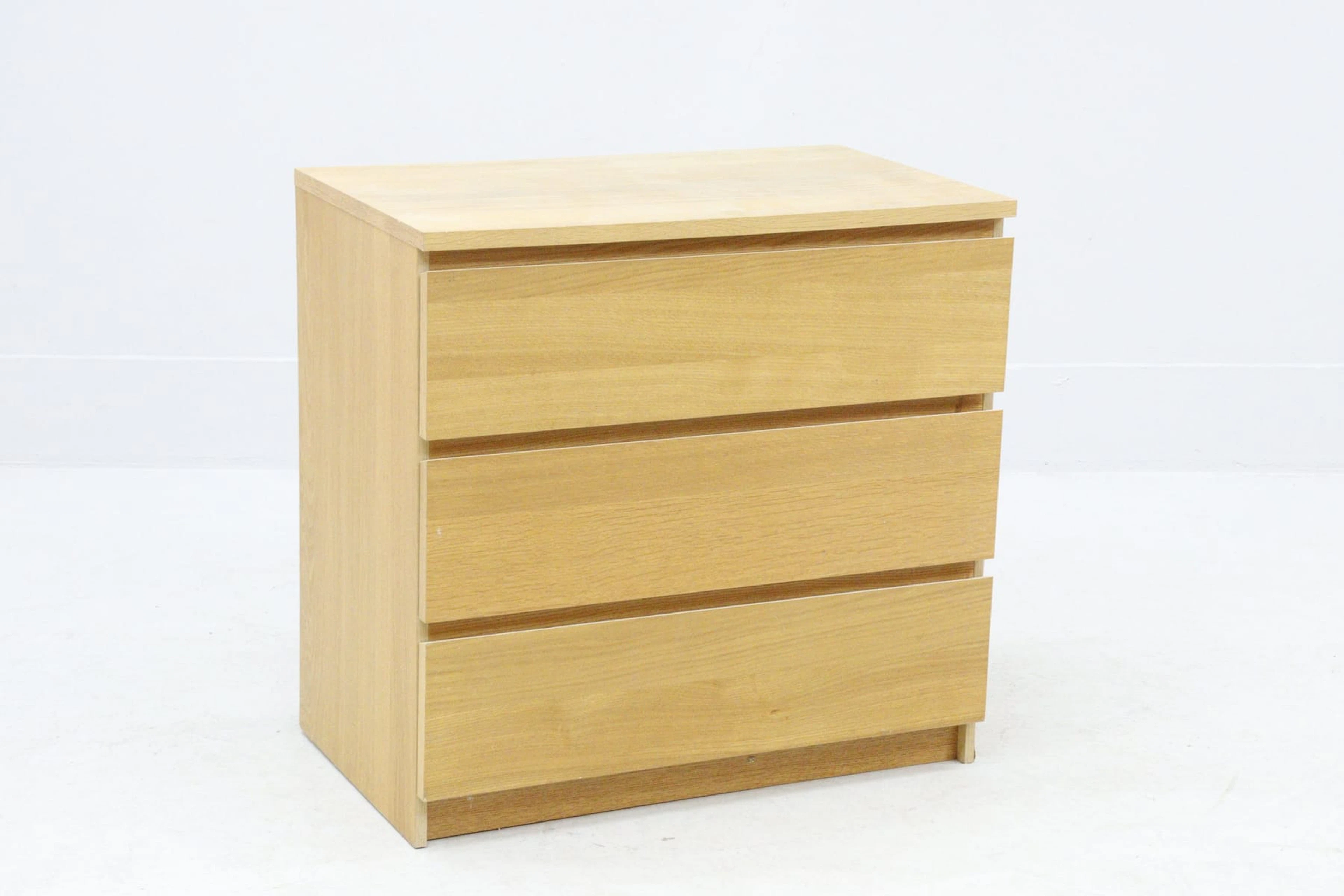 Byrå, 3-lådig, Malm