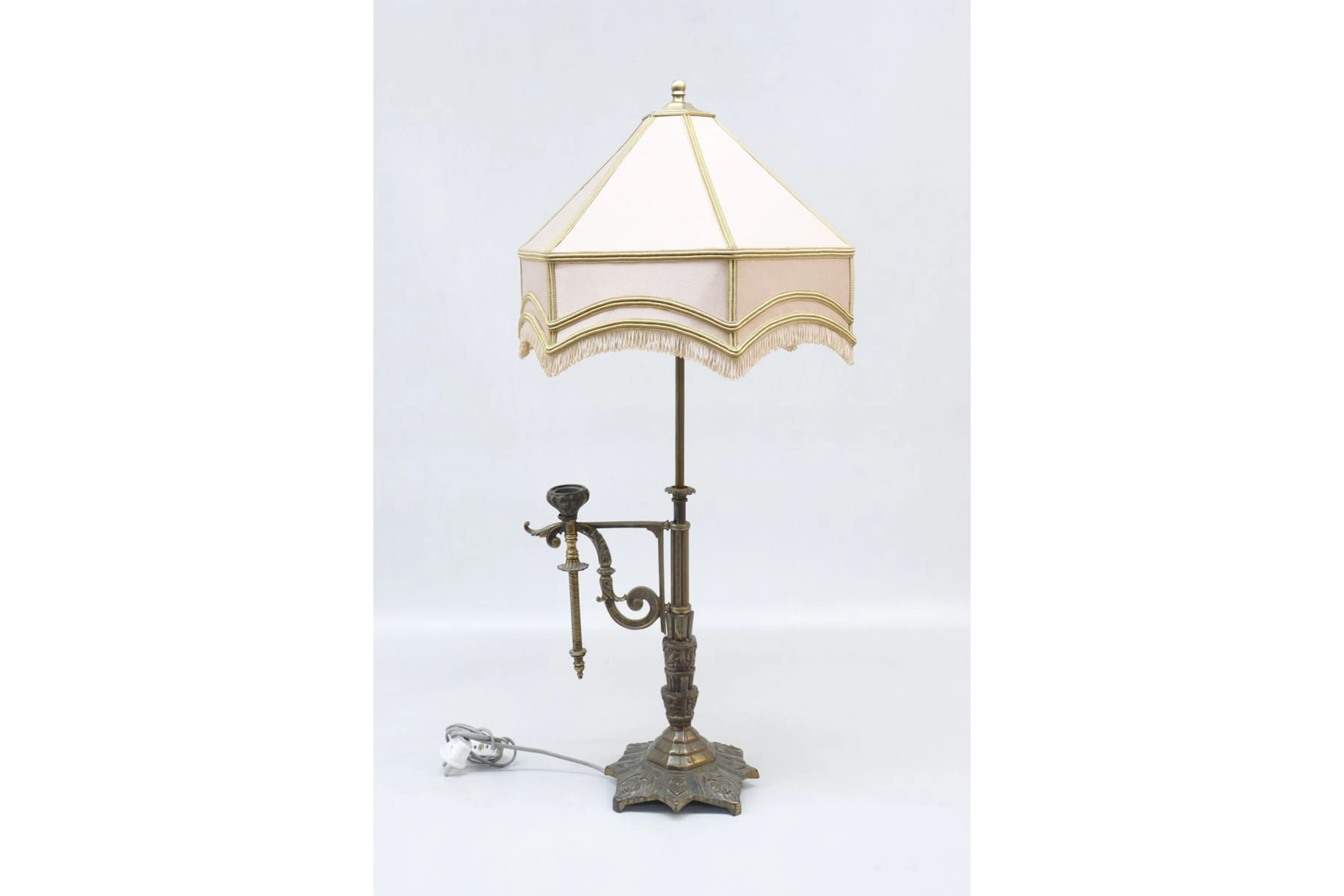 Bordslampa, metall, Märkt PAT APLD FOR REMBRANDT, Modellnr 7195