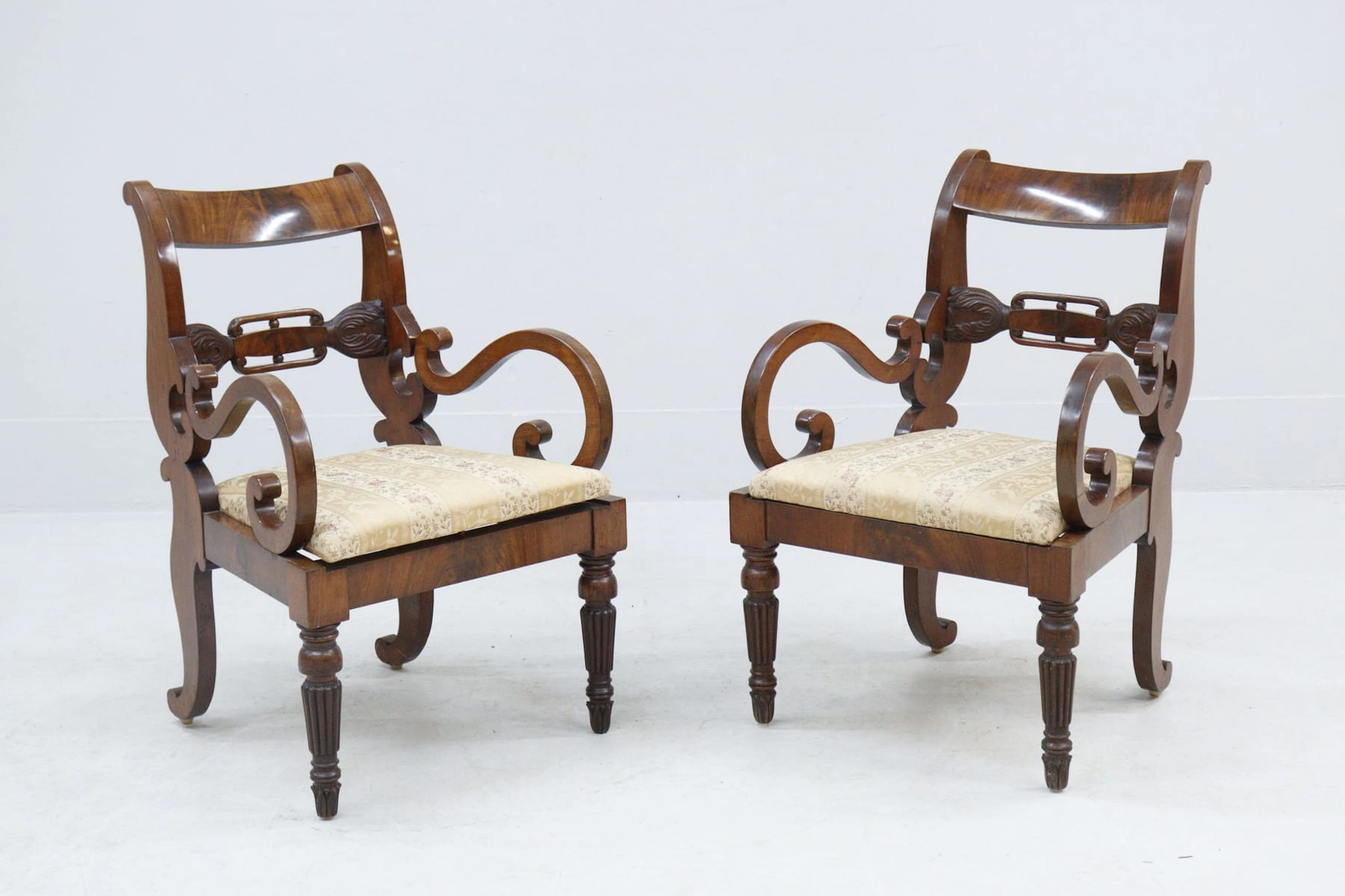 Karmstolar, 1 par, biedermeier.