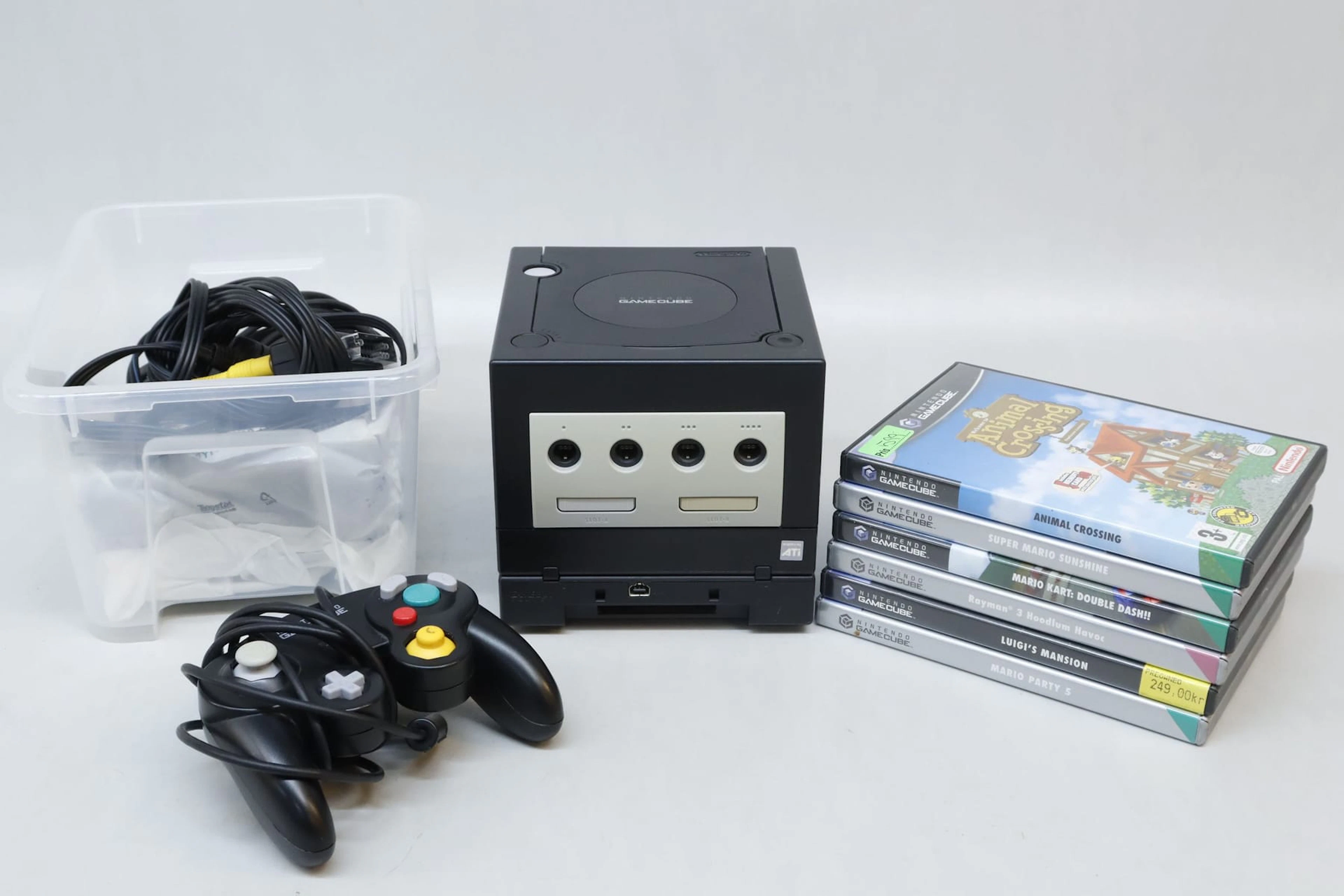 Nintendo Game Cube med spel och tillbehör