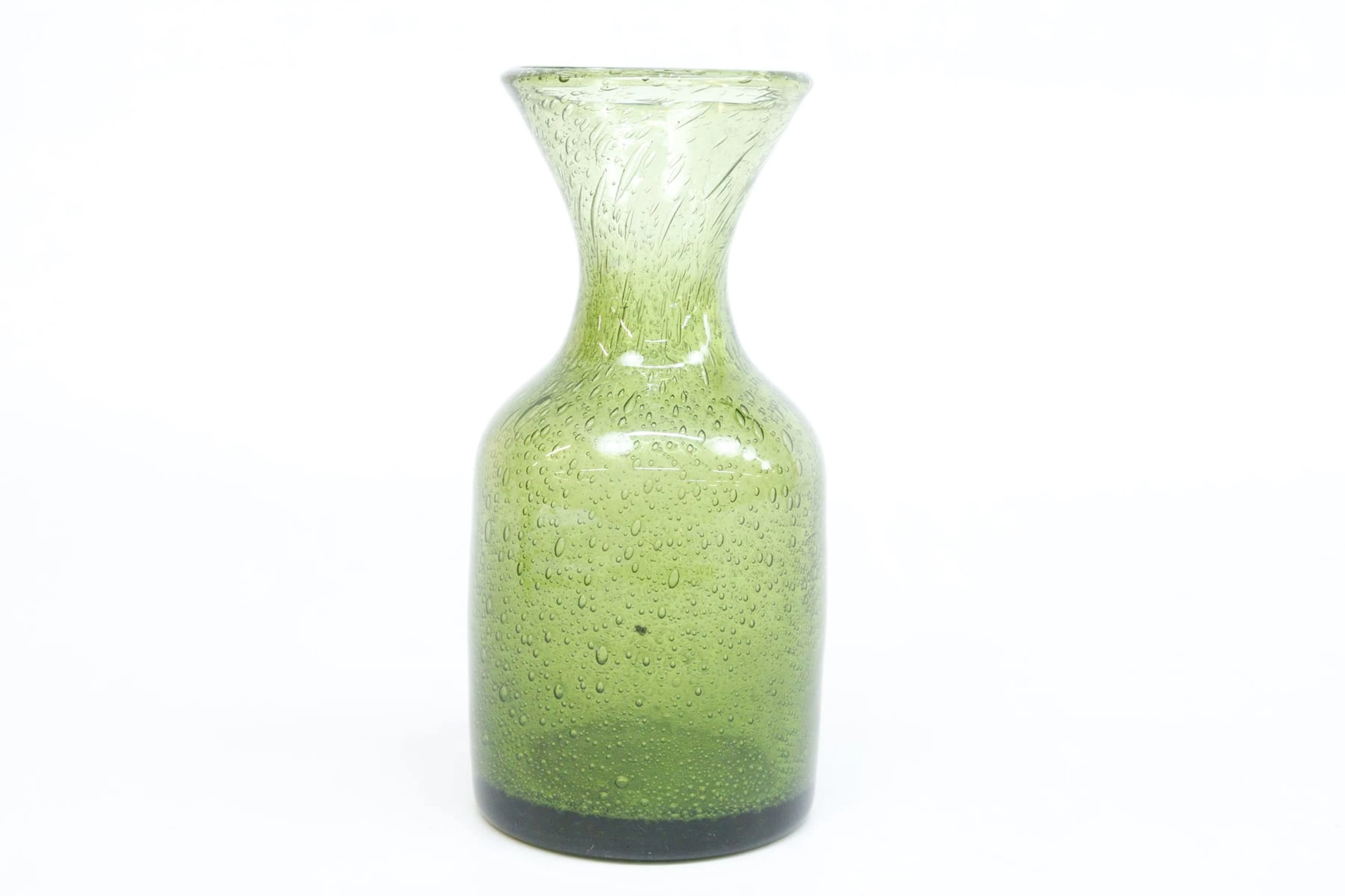 Vas, Erik Höglund, grönt glas, signerad