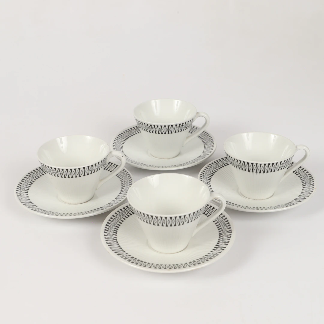 STIG LINDBERG. Kaffeservis, "Bagett", 8 delar, porslin, Gustavsberg.