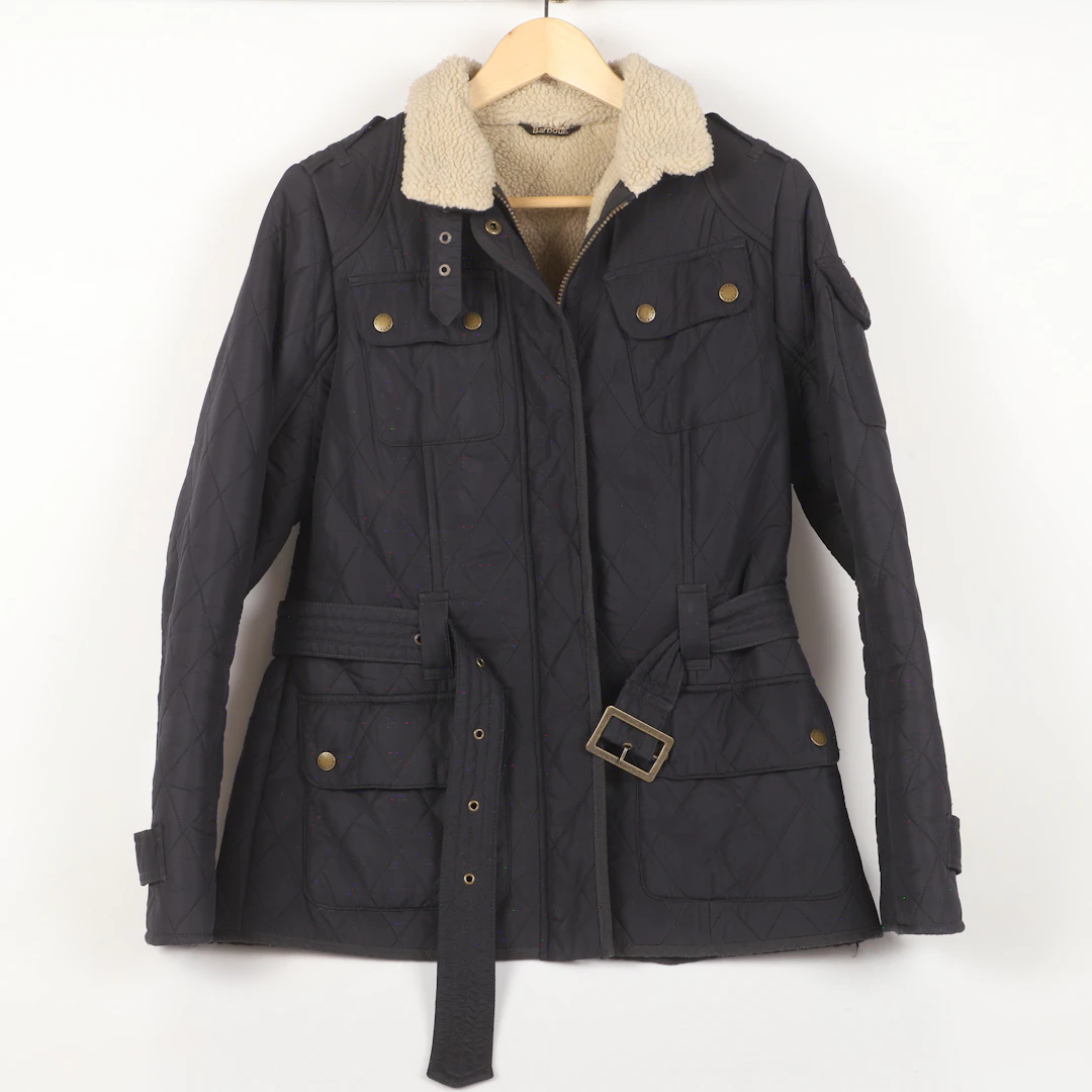 JACKA, dammodell, quiltad med pilefoder, Barbour, England.