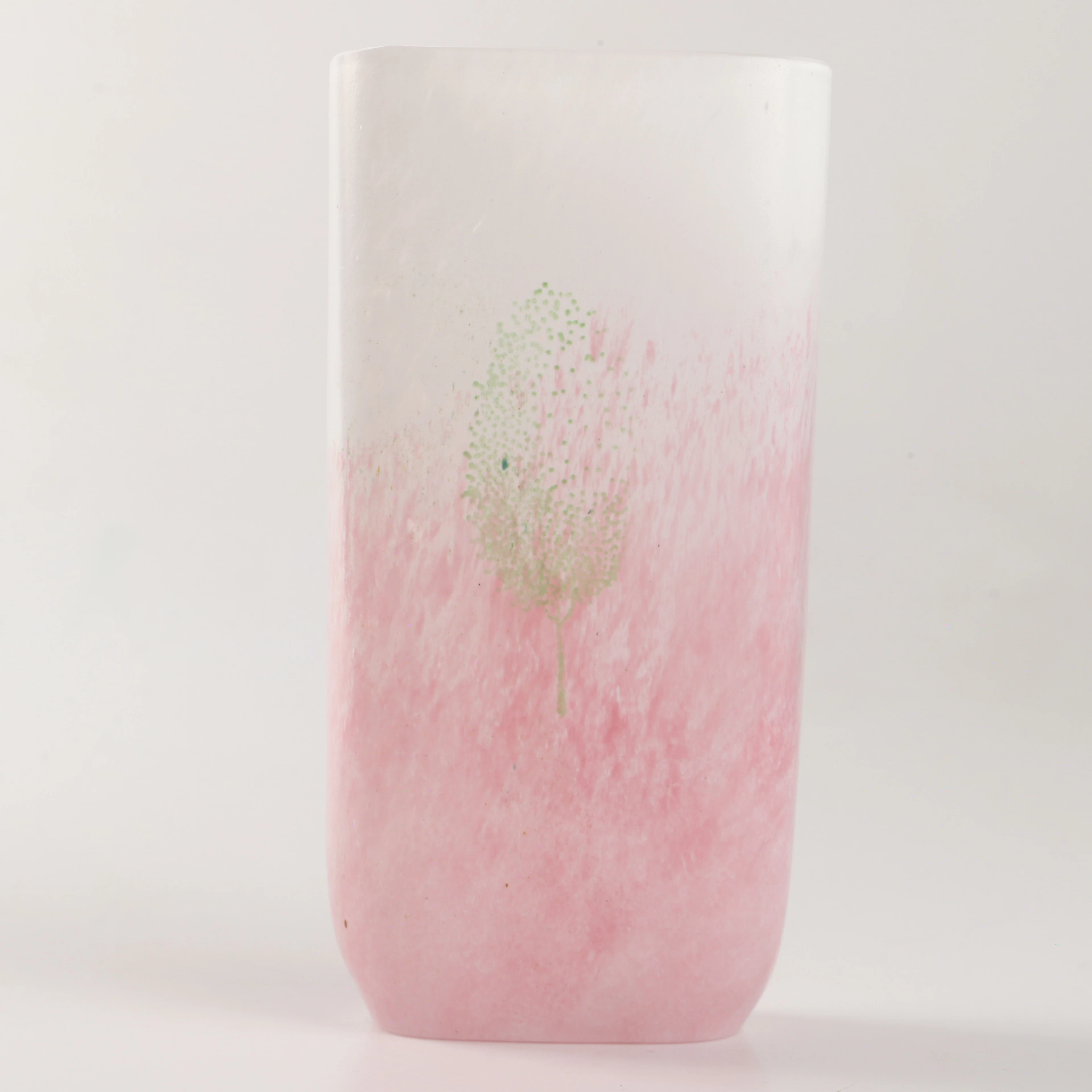 KJELL ENGMAN. Vas, "Maj", glas, Kosta Boda, signerad.
