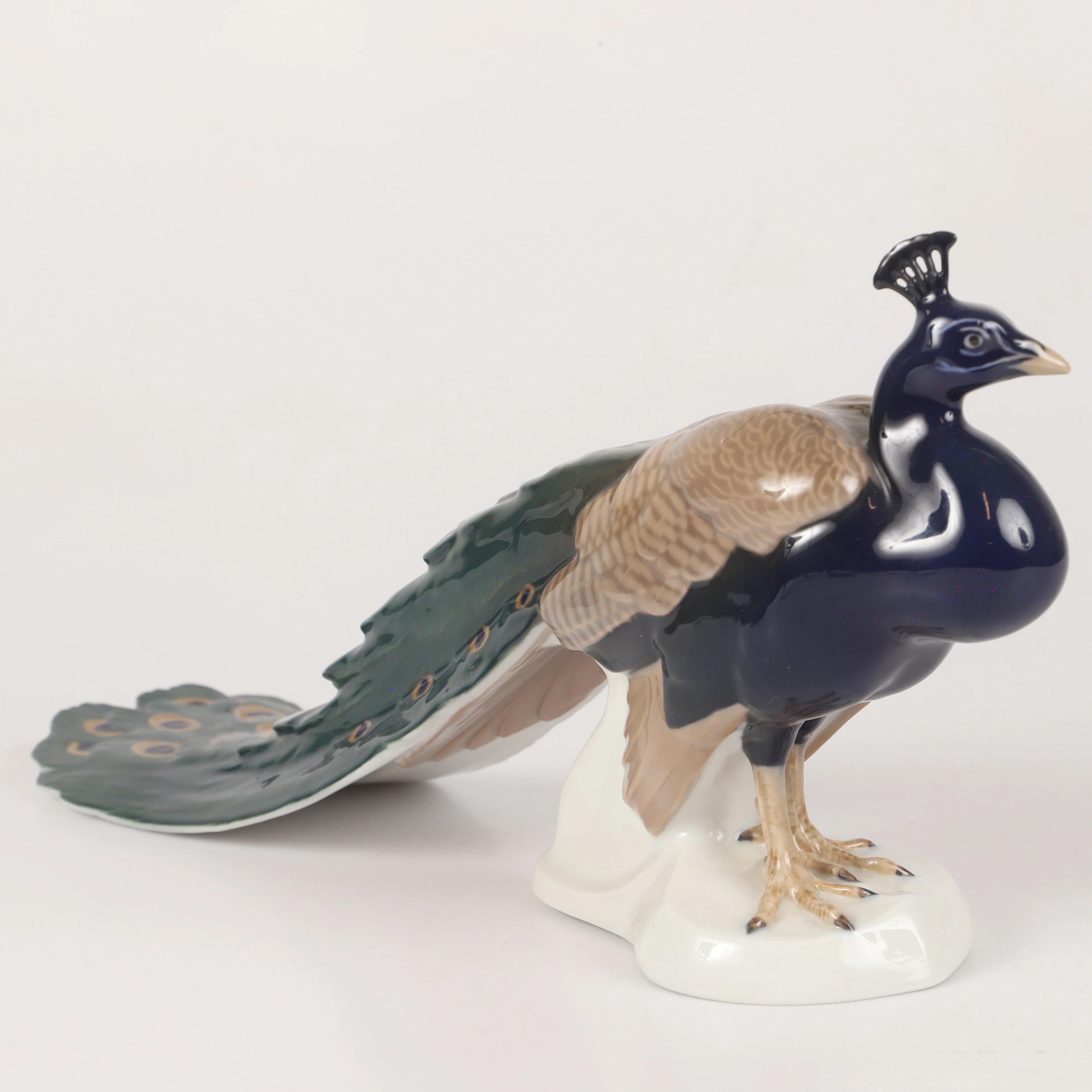 JENS PETER DAHL-JENSEN. Figurin, Påfågel, porslin, Bing & Gröndahl, Danmark.