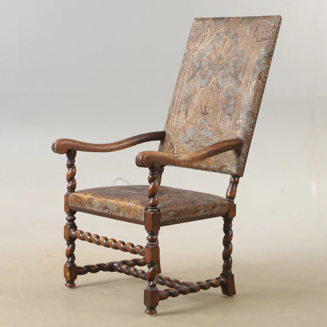 KARMSTOL, bok och skinn, barockstil, gyllenläder, 1800-talets slut.